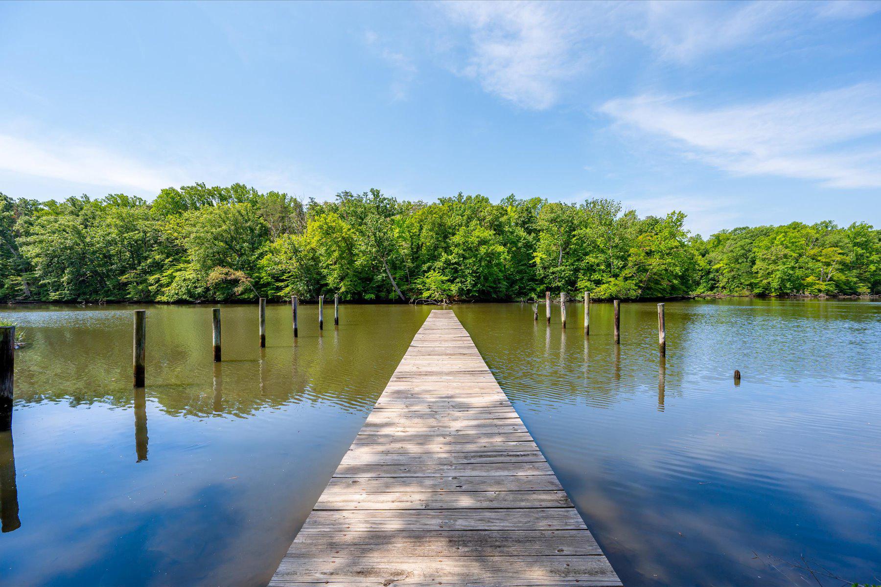  2033 Shore Drive, Edgewater, MD, 21037 - 物件實景