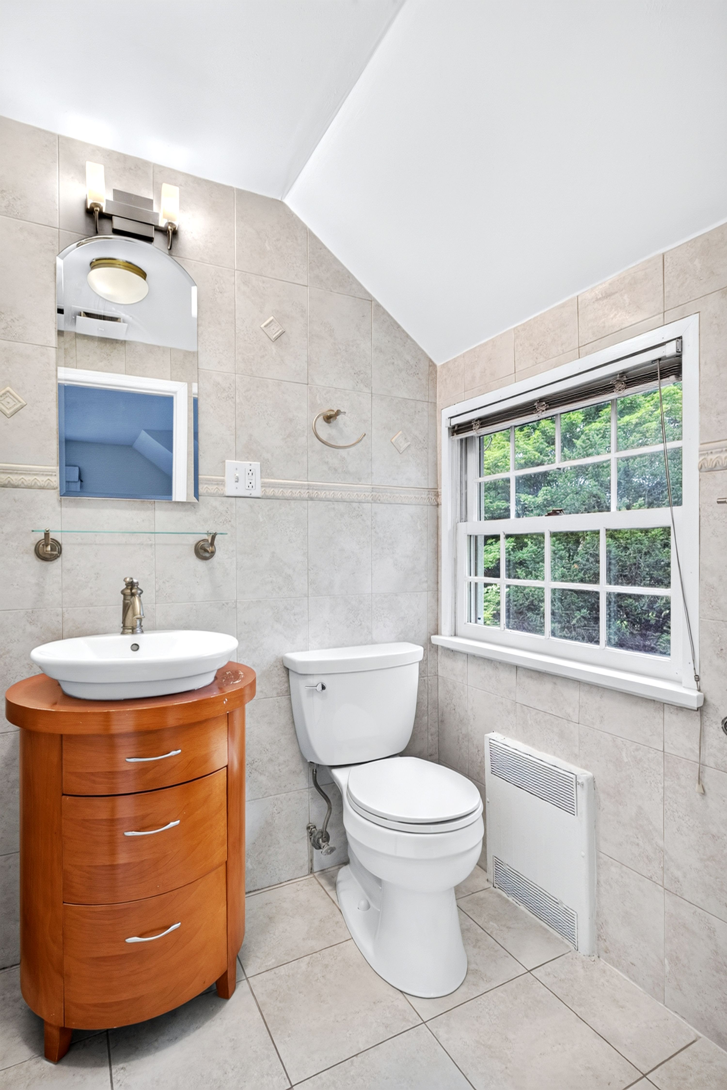  10 Ridge Drive, Port Washington, NY 11050 - 物件實景