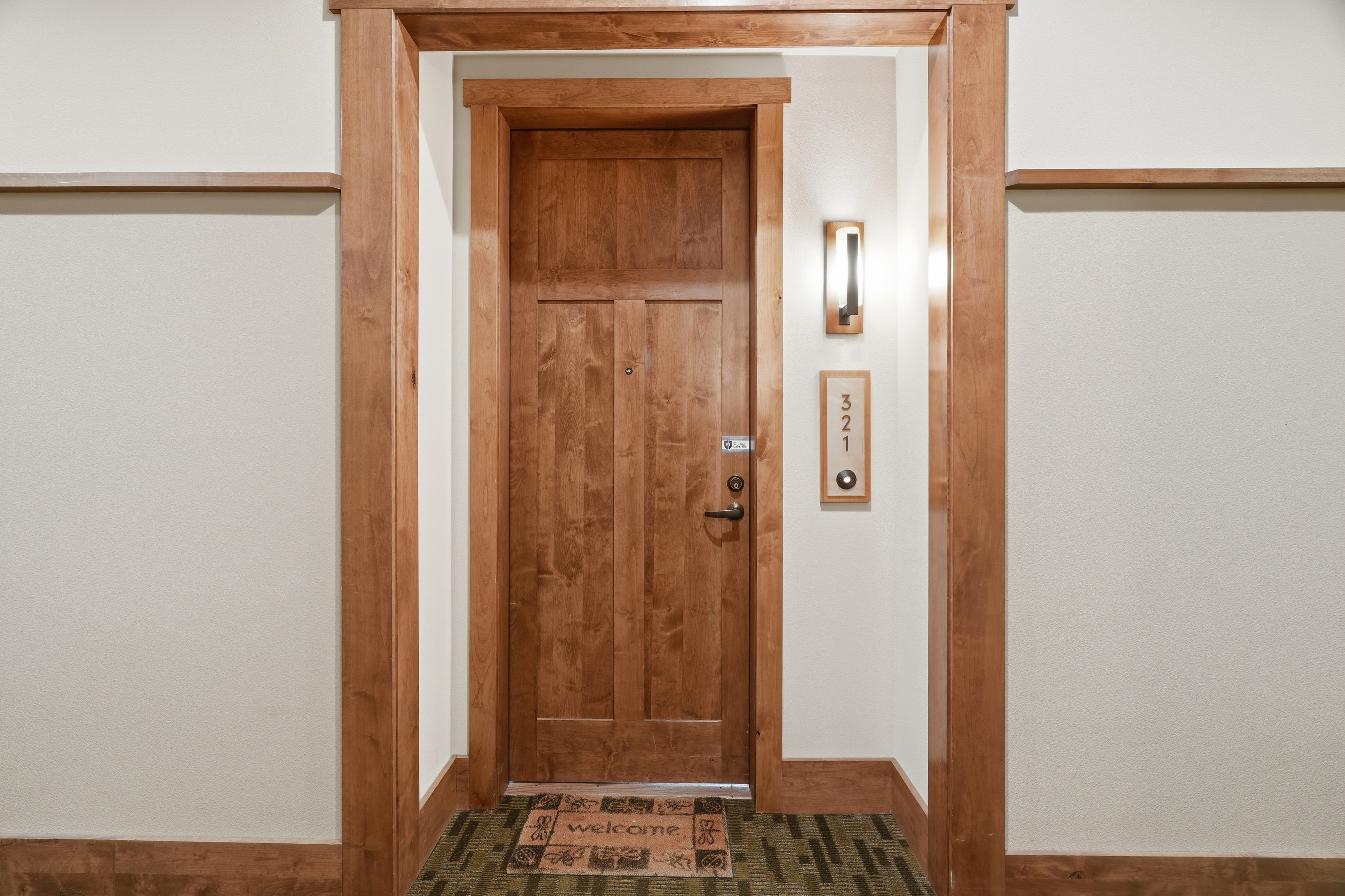  Rarely Available Penthouse In Upscale Willow Glen Community - 物件實景