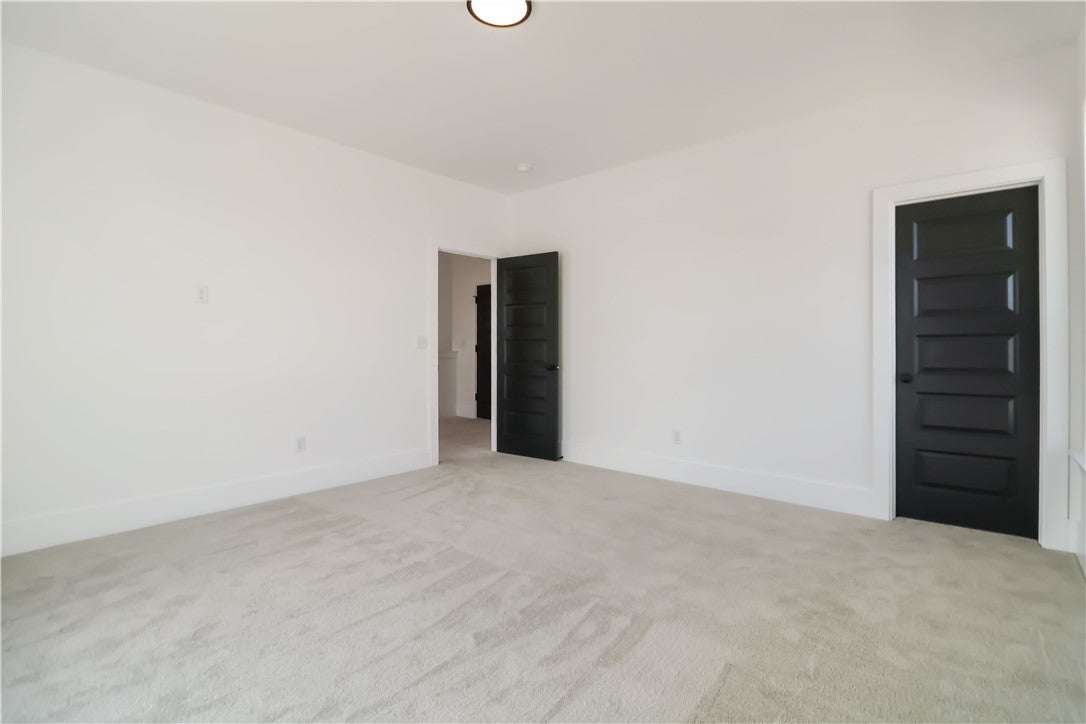 Bentonville, Arkansas, 72713, United States, 4 Bedrooms Bedrooms, ,3 BathroomsBathrooms,Residential,For Sale,1989586