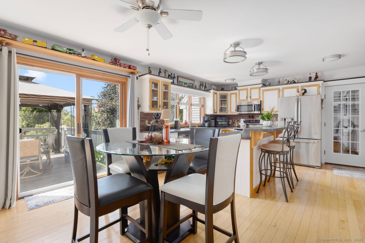 Griswold, Connecticut, 06351, United States, 3 Bedrooms Bedrooms, ,3 BathroomsBathrooms,Residential,For Sale,1941626