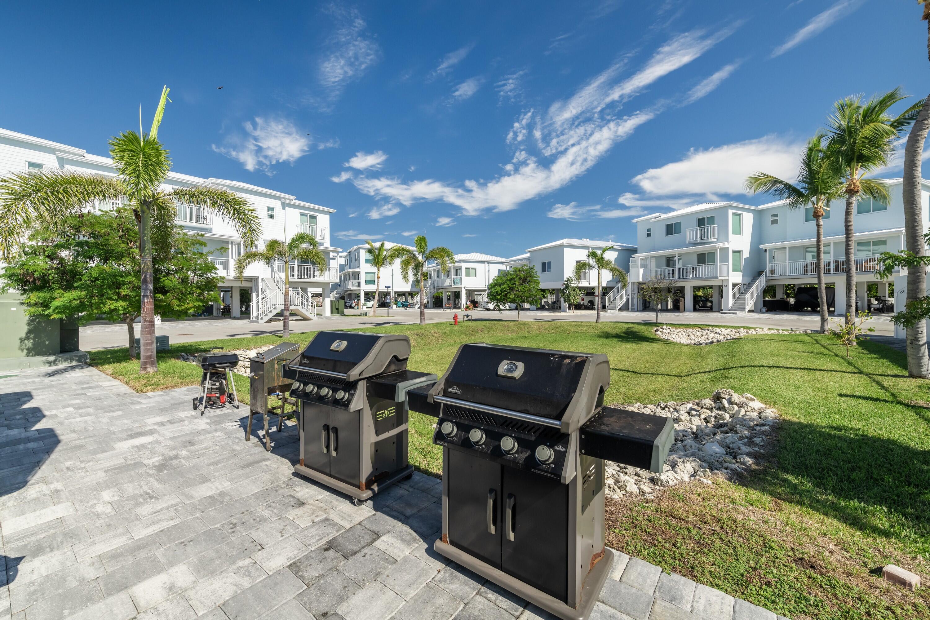 MARATHON, Florida, 33050, United States, 1 Bedroom Bedrooms, ,2 BathroomsBathrooms,Residential,For Sale,1951699