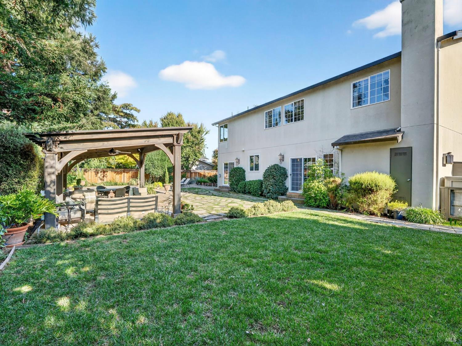 Napa, California, 94558, United States, 4 Bedrooms Bedrooms, ,3 BathroomsBathrooms,Residential,For Sale,1987902