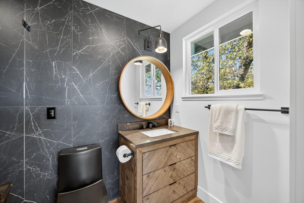 Shingle Springs, California, 95682, United States, 3 Bedrooms Bedrooms, ,2 BathroomsBathrooms,Residential,For Sale,1997348