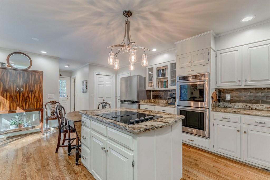 DALTON, Georgia, 30720, United States, 4 Bedrooms Bedrooms, ,4 BathroomsBathrooms,Residential,For Sale,1989438