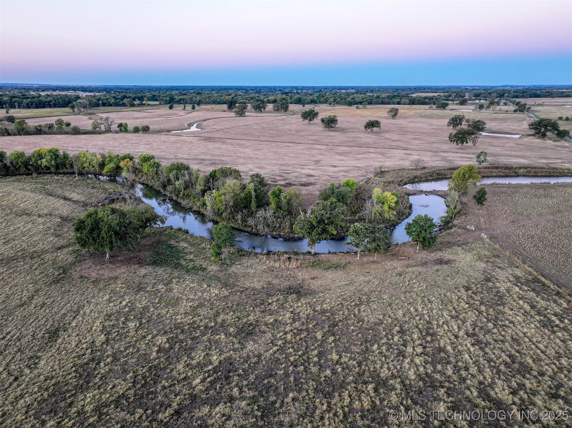 Haskell, Oklahoma, 74436, United States, ,Residential,For Sale,1989058