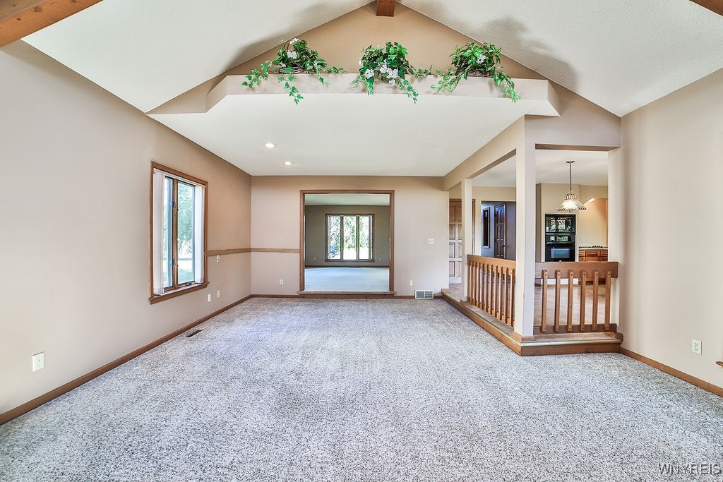 Grand Island, New York, 14072, United States, 4 Bedrooms Bedrooms, ,4 BathroomsBathrooms,Residential,For Sale,1899364