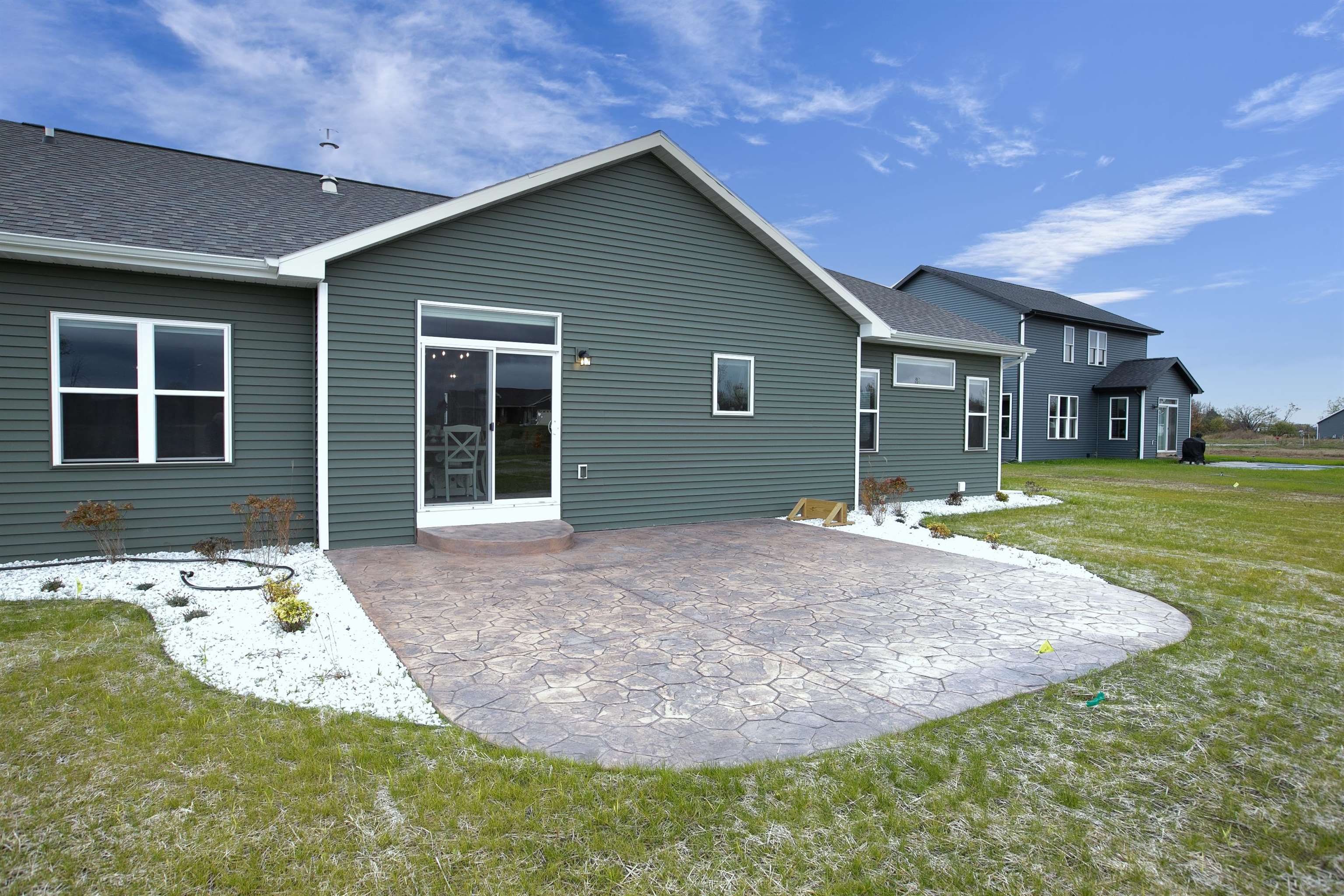 Sherwood, Wisconsin, 54169-2705, United States, 3 Bedrooms Bedrooms, ,3 BathroomsBathrooms,Residential,For Sale,1978161