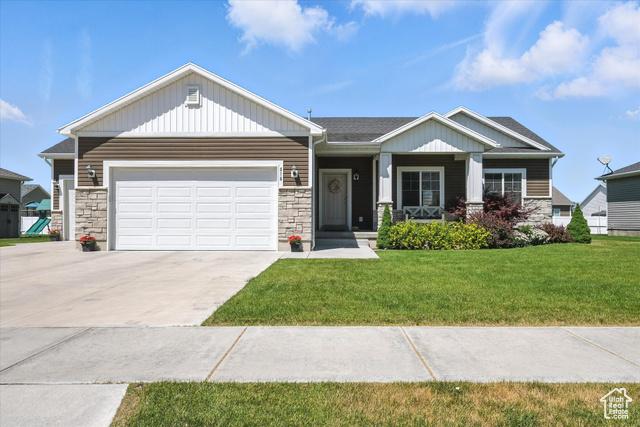 Hyrum, Utah, 84319, United States, 5 Bedrooms Bedrooms, ,3 BathroomsBathrooms,Residential,For Sale,1975409