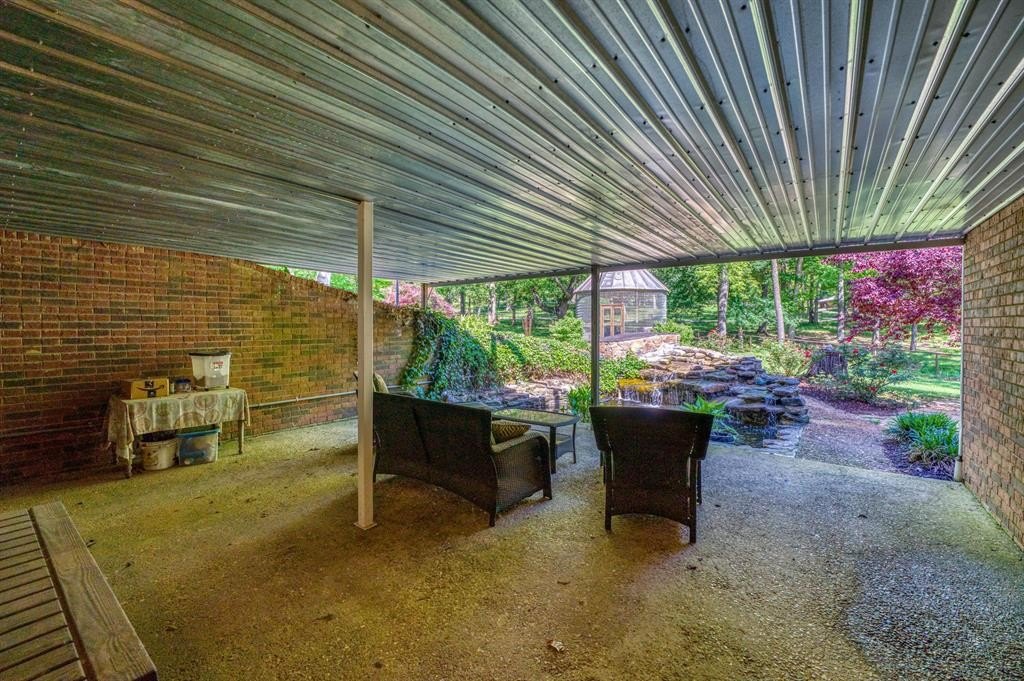 Harrison, Arkansas, 72601, United States, 4 Bedrooms Bedrooms, ,4 BathroomsBathrooms,Residential,For Sale,1977984