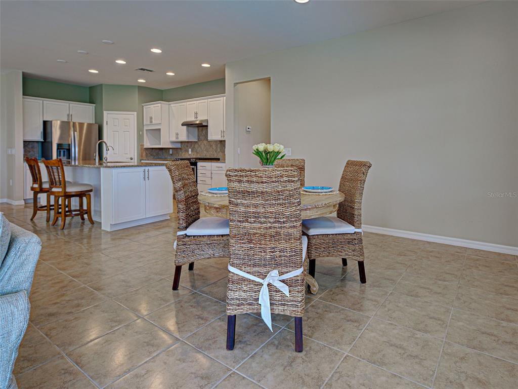 Venice, Florida, 34293, United States, 2 Bedrooms Bedrooms, ,2 BathroomsBathrooms,Residential,For Sale,1933036