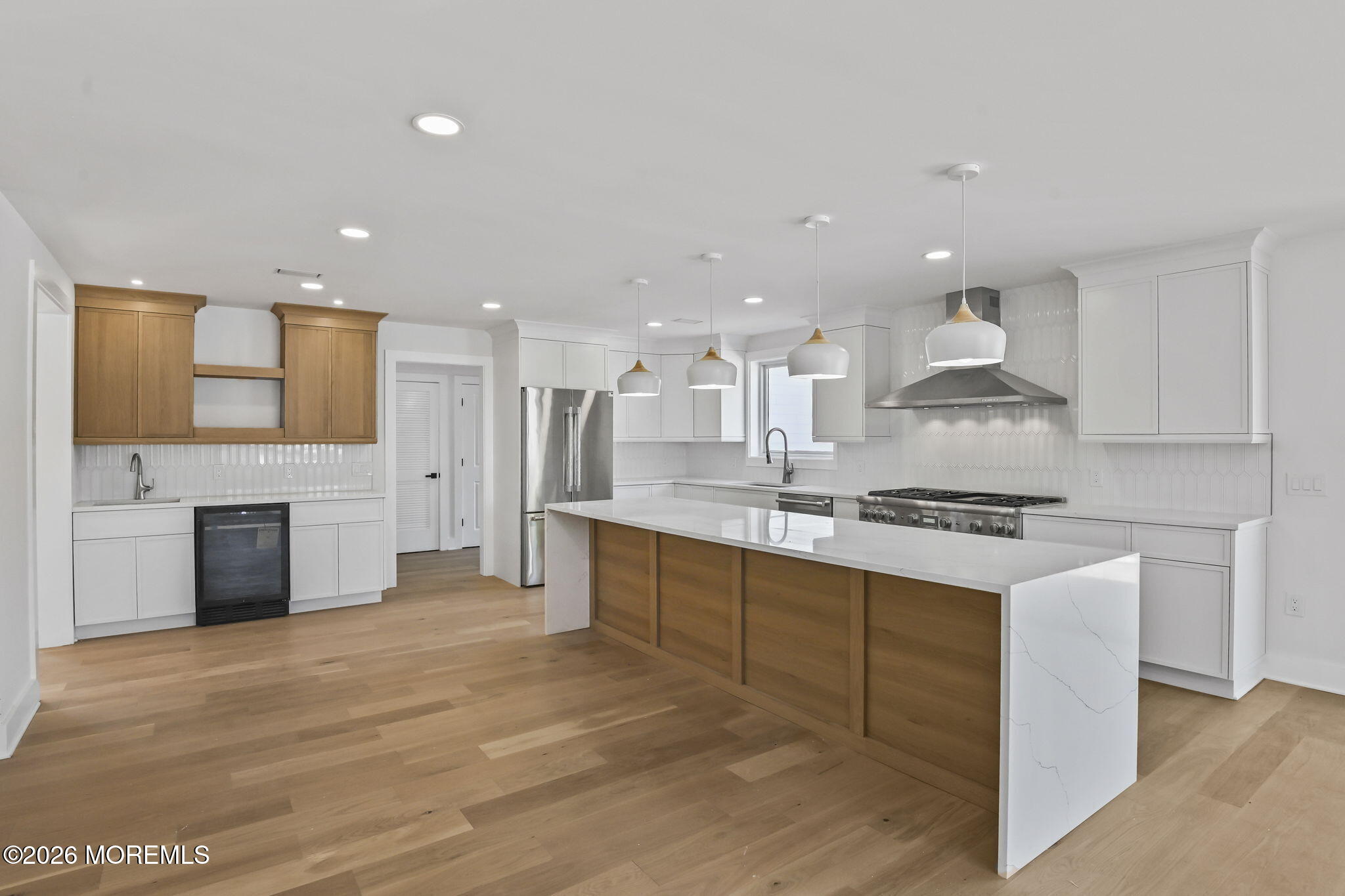 Point Pleasant, New Jersey, 08742, United States, 6 Bedrooms Bedrooms, ,5 BathroomsBathrooms,Residential,For Sale,2048997