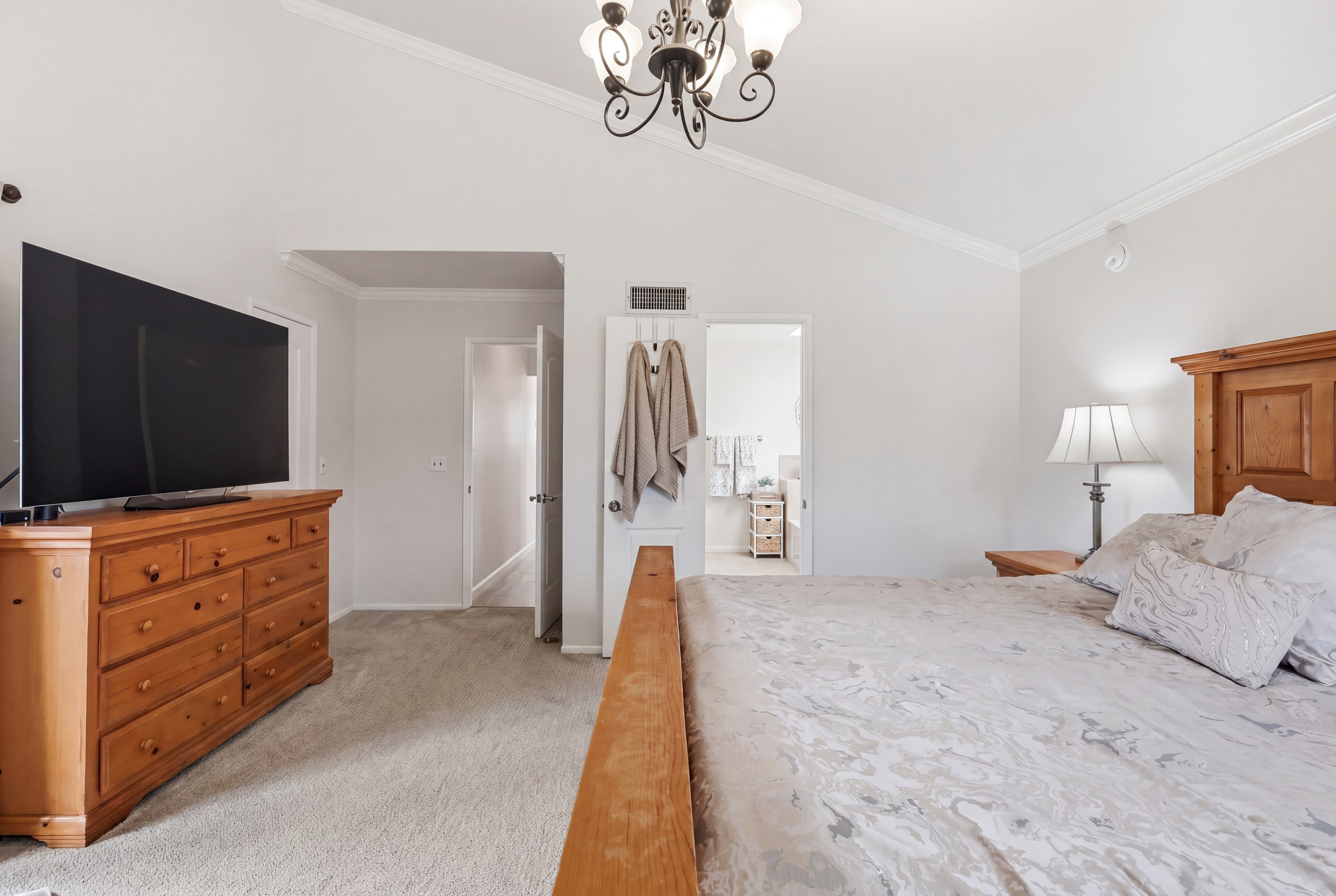  2103 Huntington Lane, Redondo Beach, CA 90278 - 物件實景