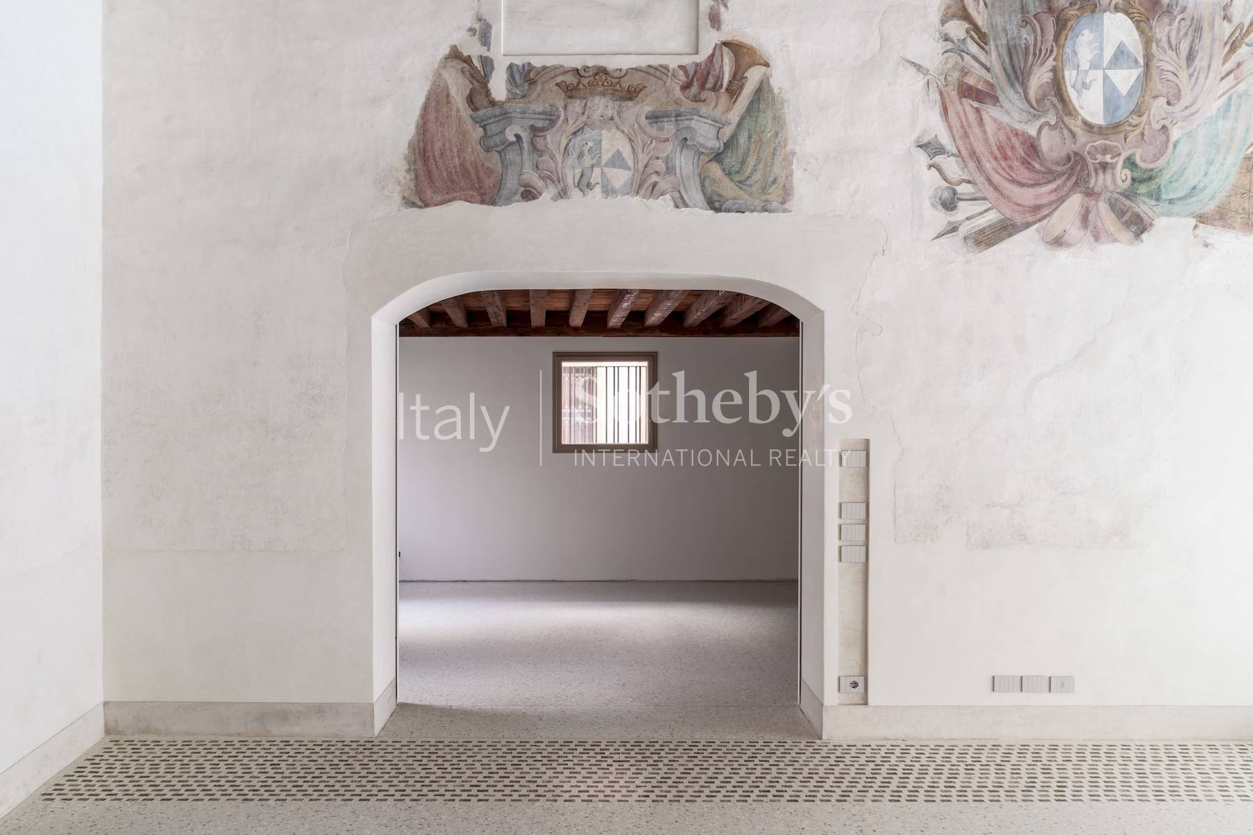  Elegant frescoed apartment in the heart of Treviso - 物件實景
