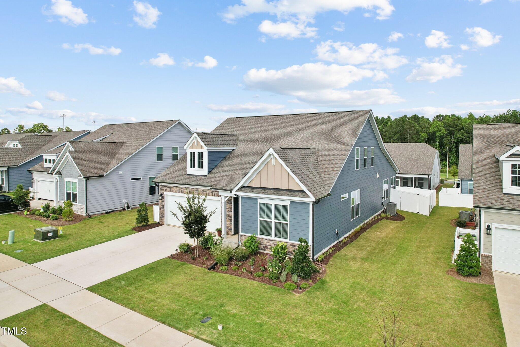 Holly Springs, North Carolina, 27540, United States, 4 Bedrooms Bedrooms, ,4 BathroomsBathrooms,Residential,For Sale,1919449