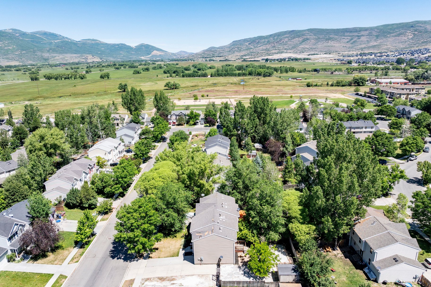  Rare 5-Bedroom Heber City Home with Garage, Private Yard and No HOA - 物件實景