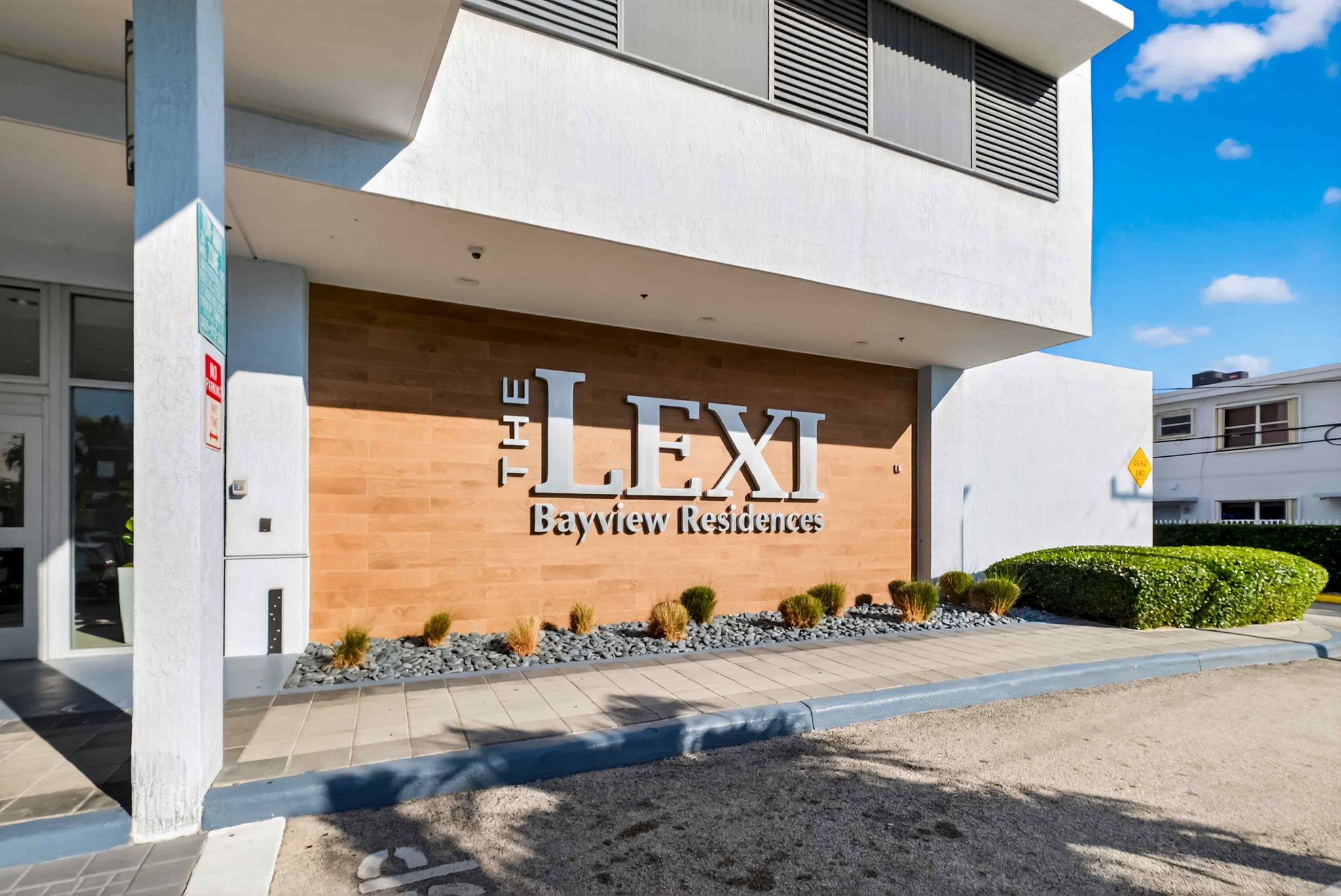  7901 S Hispanola Ave, North Bay Village, FL, 33141 - 物件實景