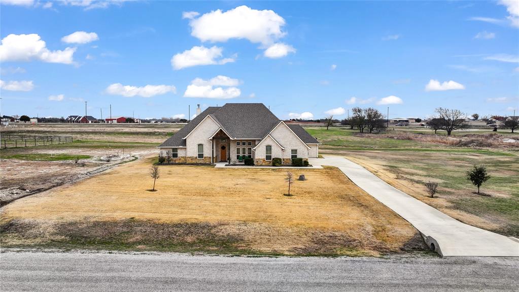 Weatherford, Texas, 76088, United States, 4 Bedrooms Bedrooms, ,3 BathroomsBathrooms,Residential,For Sale,2006084