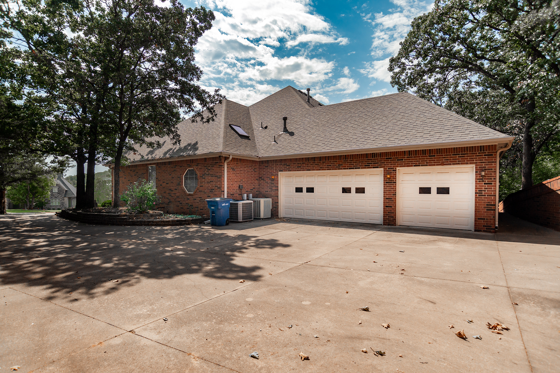 Stillwater, Oklahoma, 74074, United States, 5 Bedrooms Bedrooms, ,4 BathroomsBathrooms,Residential,For Sale,1981568