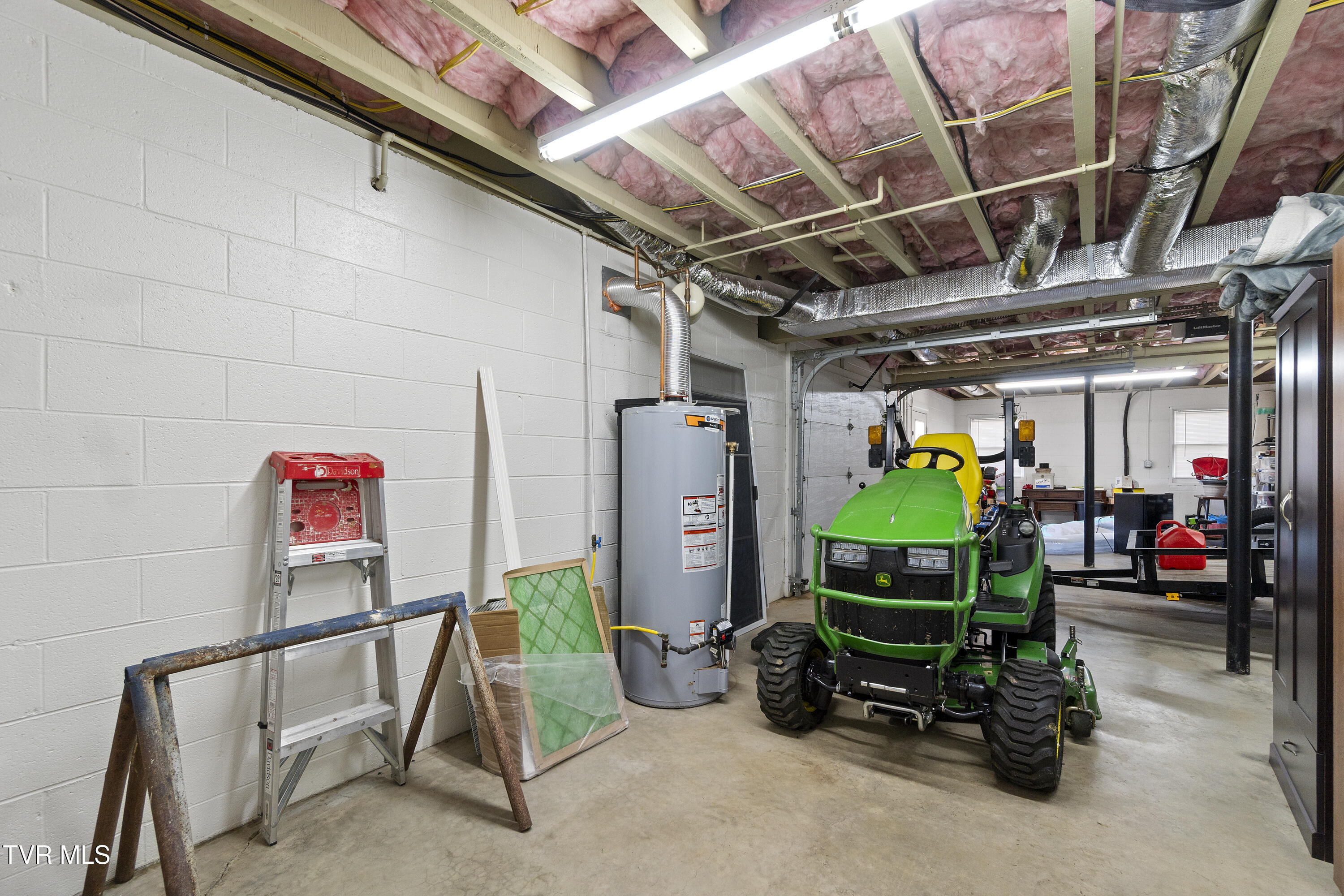 Greeneville, Tennessee, 37743, United States, 4 Bedrooms Bedrooms, ,3 BathroomsBathrooms,Residential,For Sale,1997780