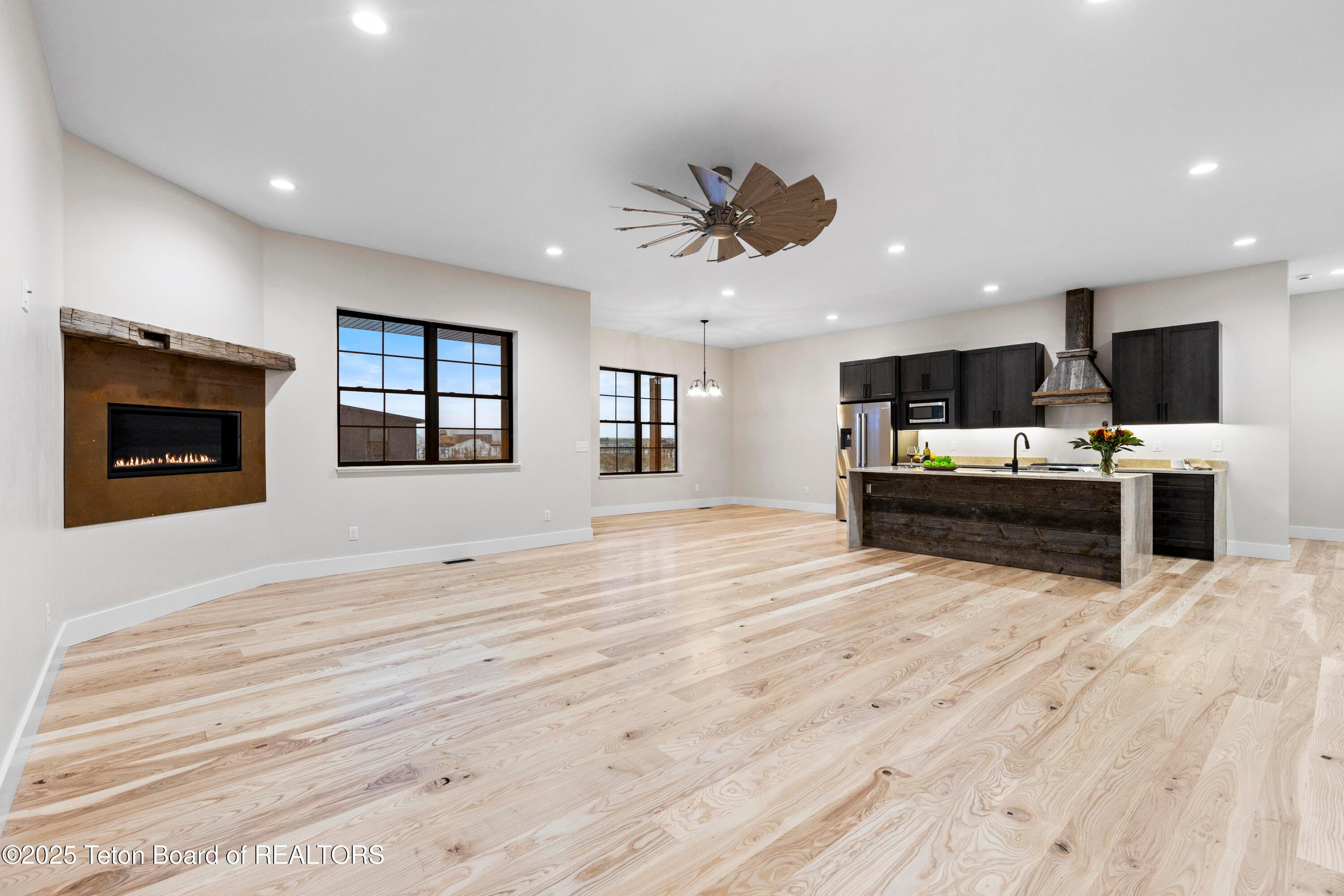 Driggs, Idaho, 83422, United States, 4 Bedrooms Bedrooms, ,3 BathroomsBathrooms,Residential,For Sale,2003438