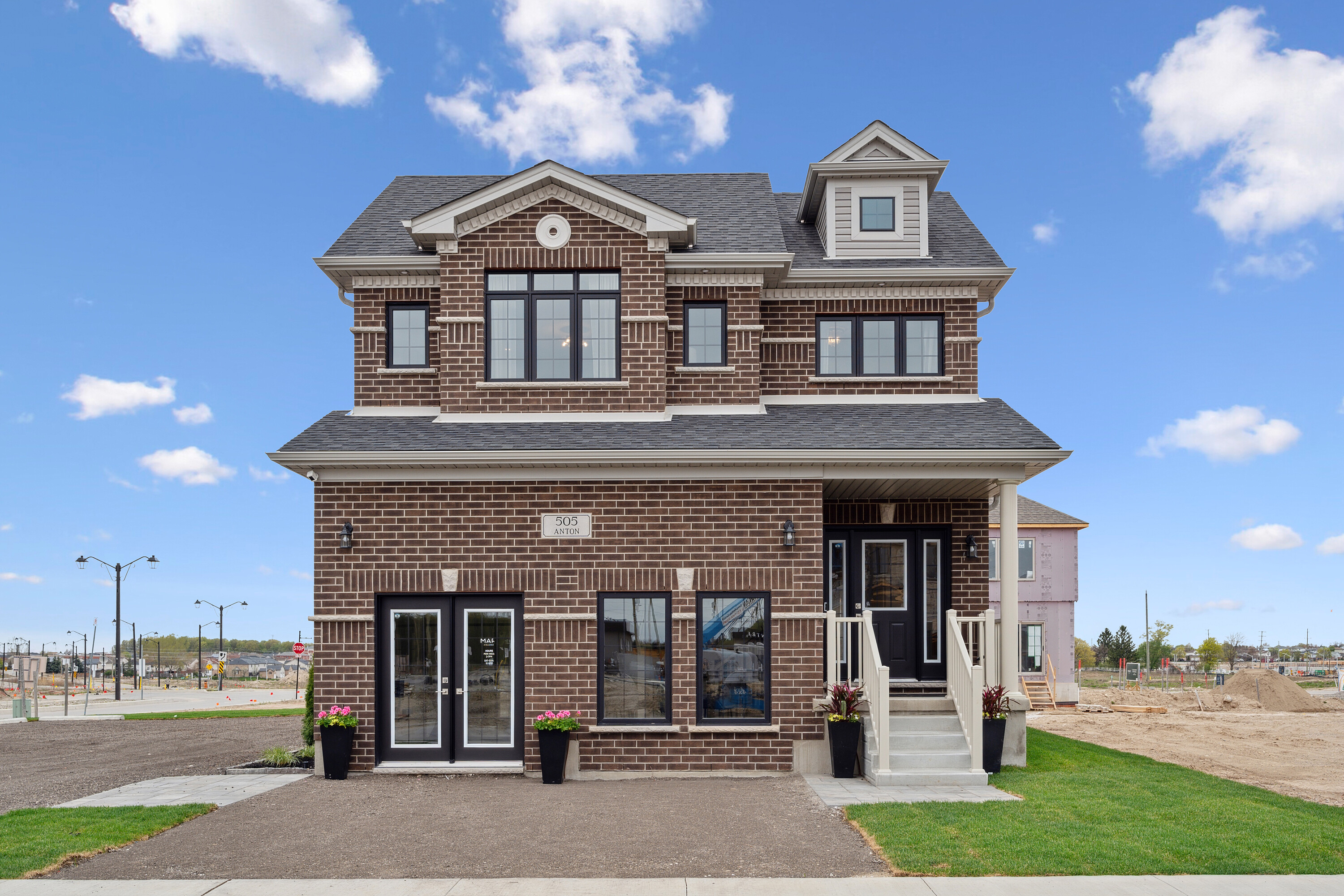  Modern Williamsburg Home - 物件實景