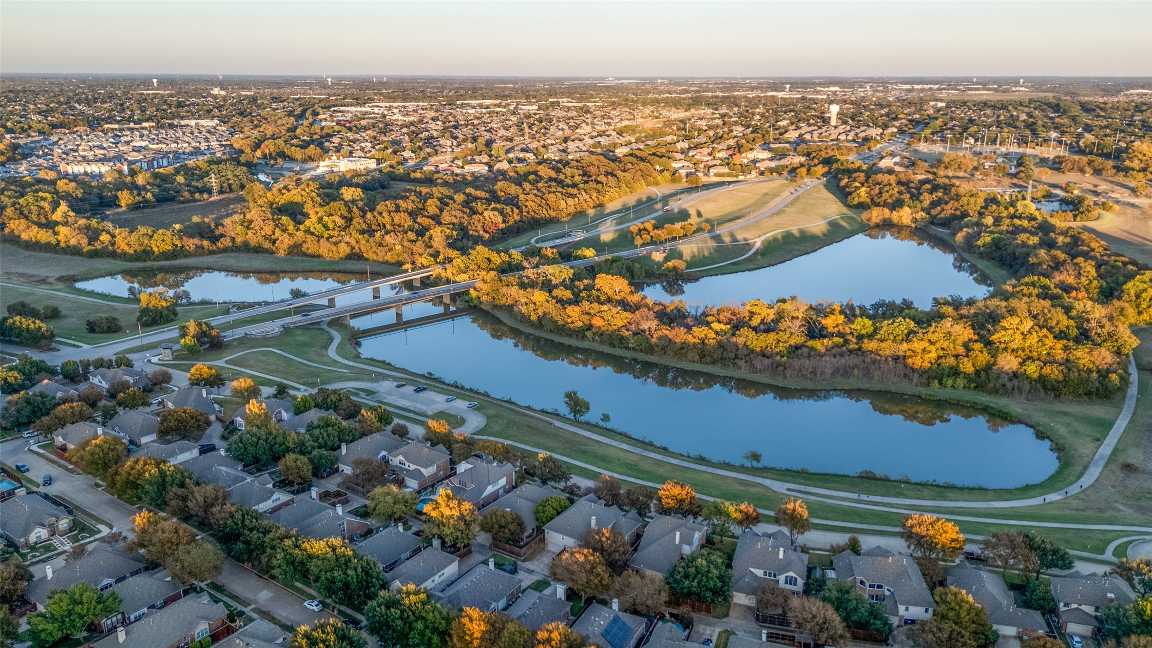 Richardson, Texas, 75082, United States, 4 Bedrooms Bedrooms, ,3 BathroomsBathrooms,Residential,For Sale,1989698