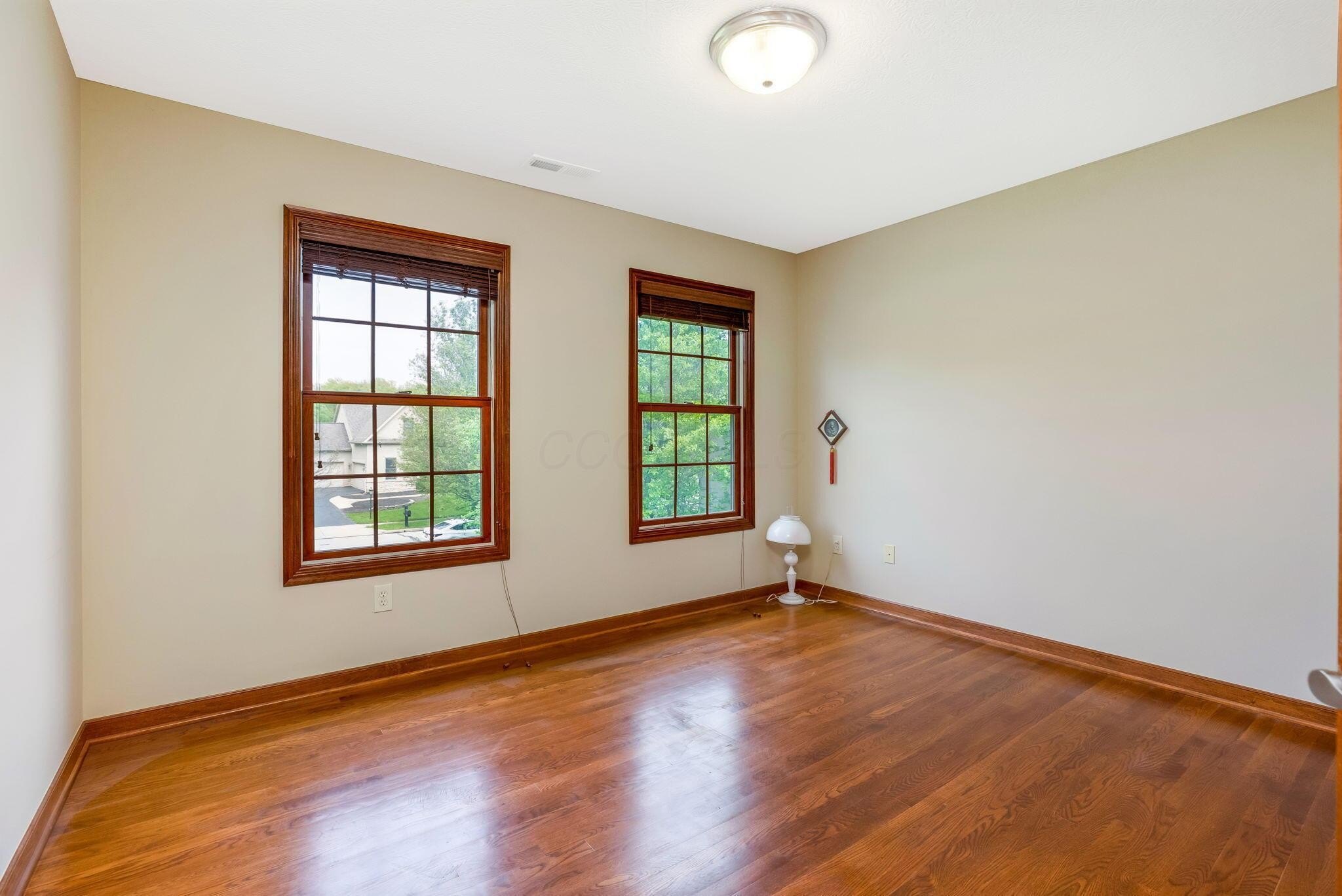Blacklick, Ohio, 43004, United States, 4 Bedrooms Bedrooms, ,4 BathroomsBathrooms,Residential,For Sale,1860934