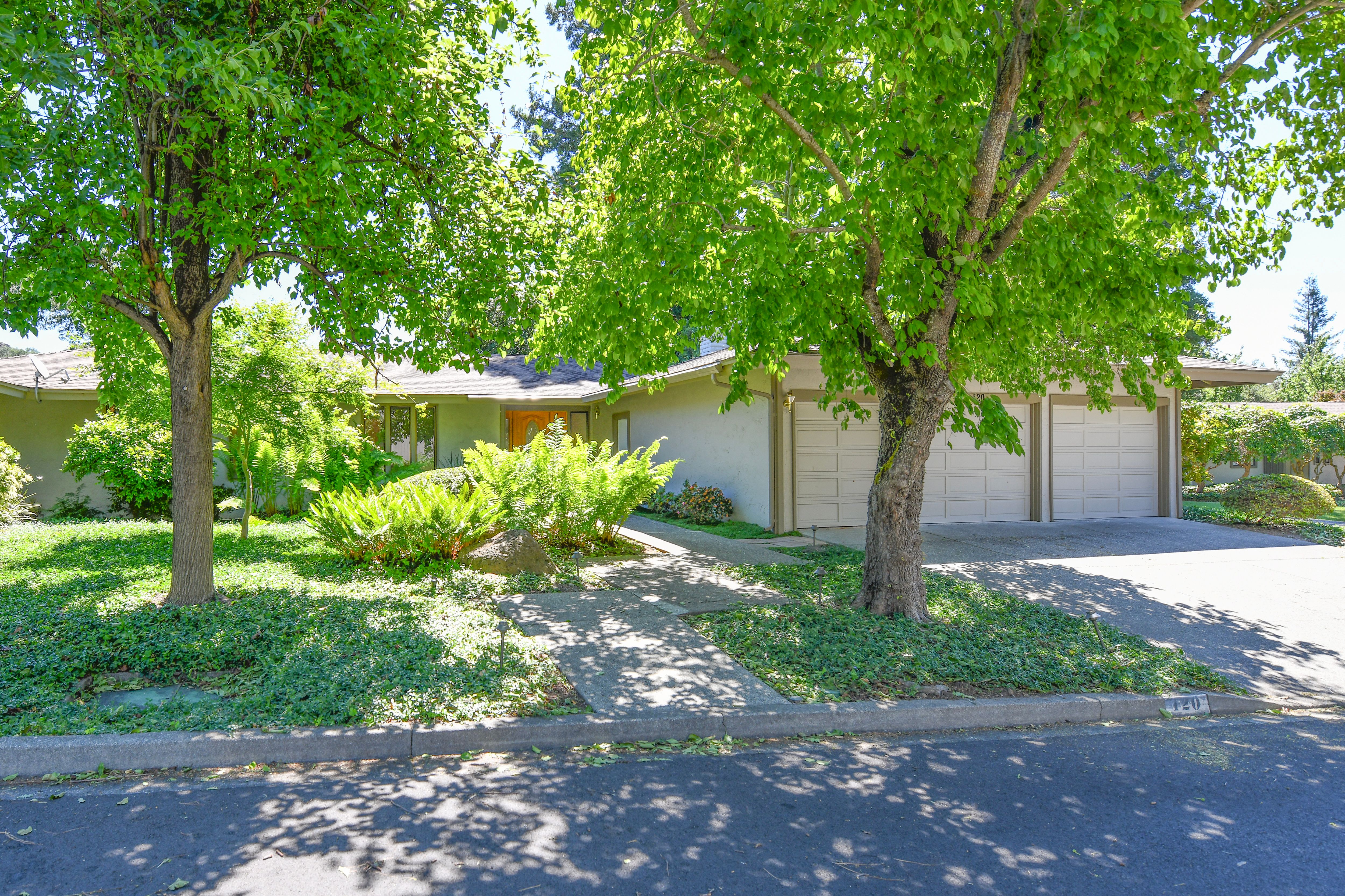  Single Level in Silverado Country Club Gated Community - 物件實景