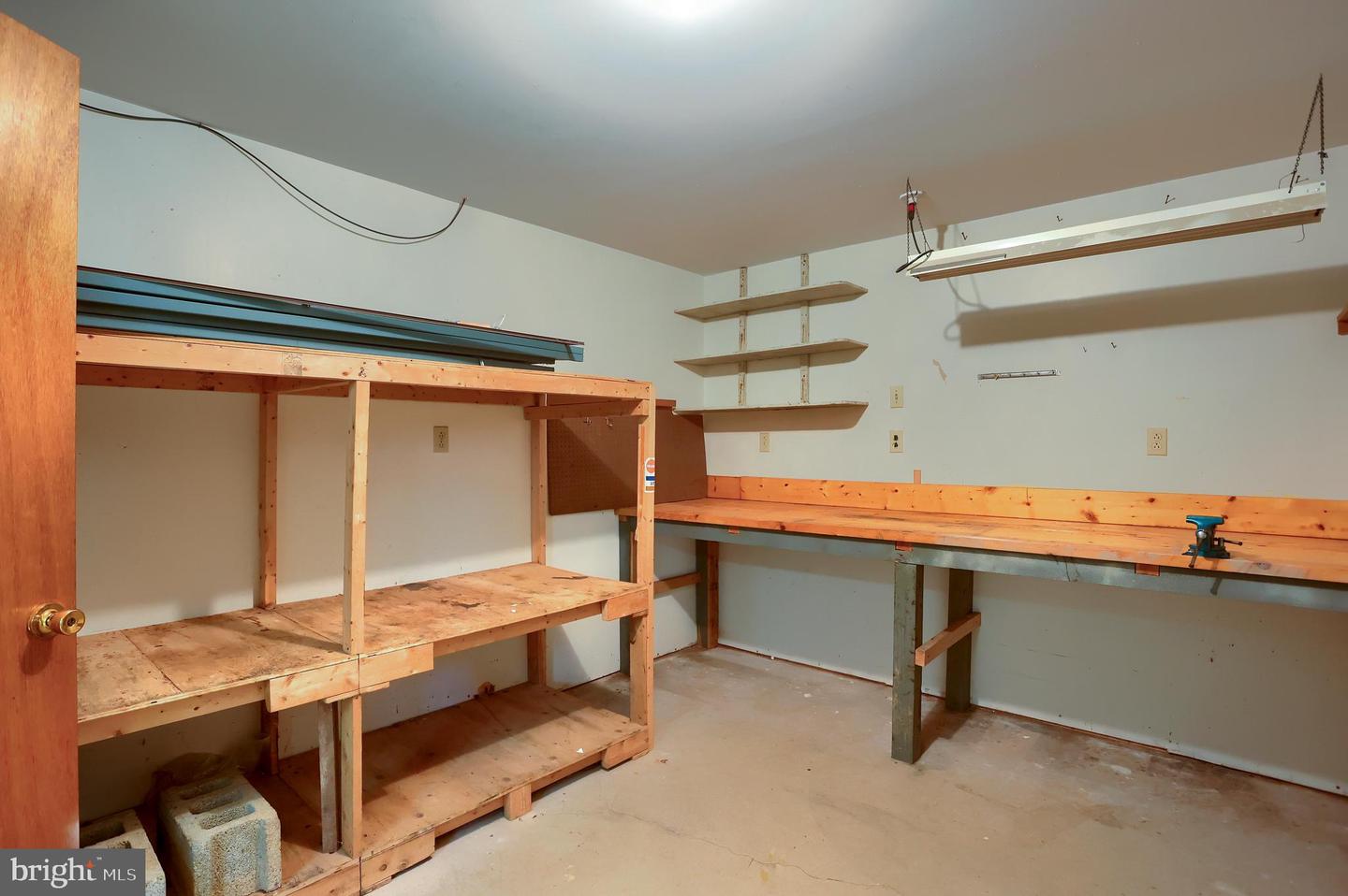 Finksburg, Maryland, 21048, United States, 3 Bedrooms Bedrooms, ,3 BathroomsBathrooms,Residential,For Sale,1891876