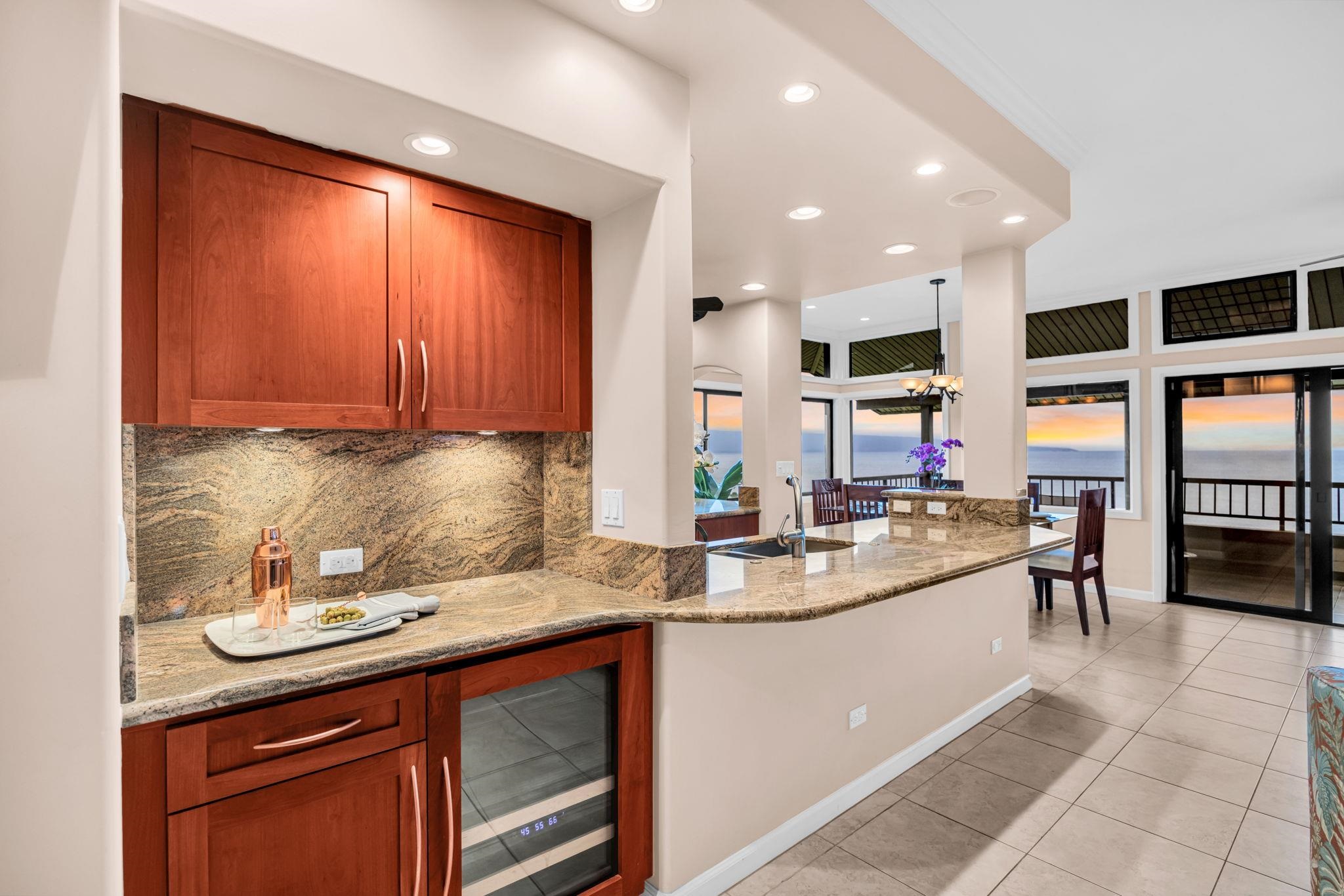 Lahaina, Hawaii, 96761, United States, 2 Bedrooms Bedrooms, ,3 BathroomsBathrooms,Residential,For Sale,1792769
