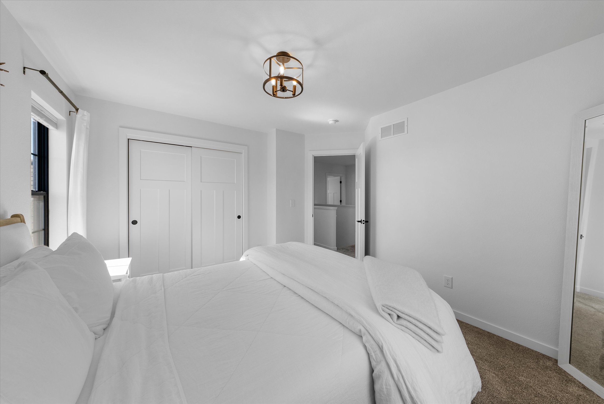 Grafton, Village of, Wisconsin, 53024, United States, 4 Bedrooms Bedrooms, ,3 BathroomsBathrooms,Residential,For Sale,1893404