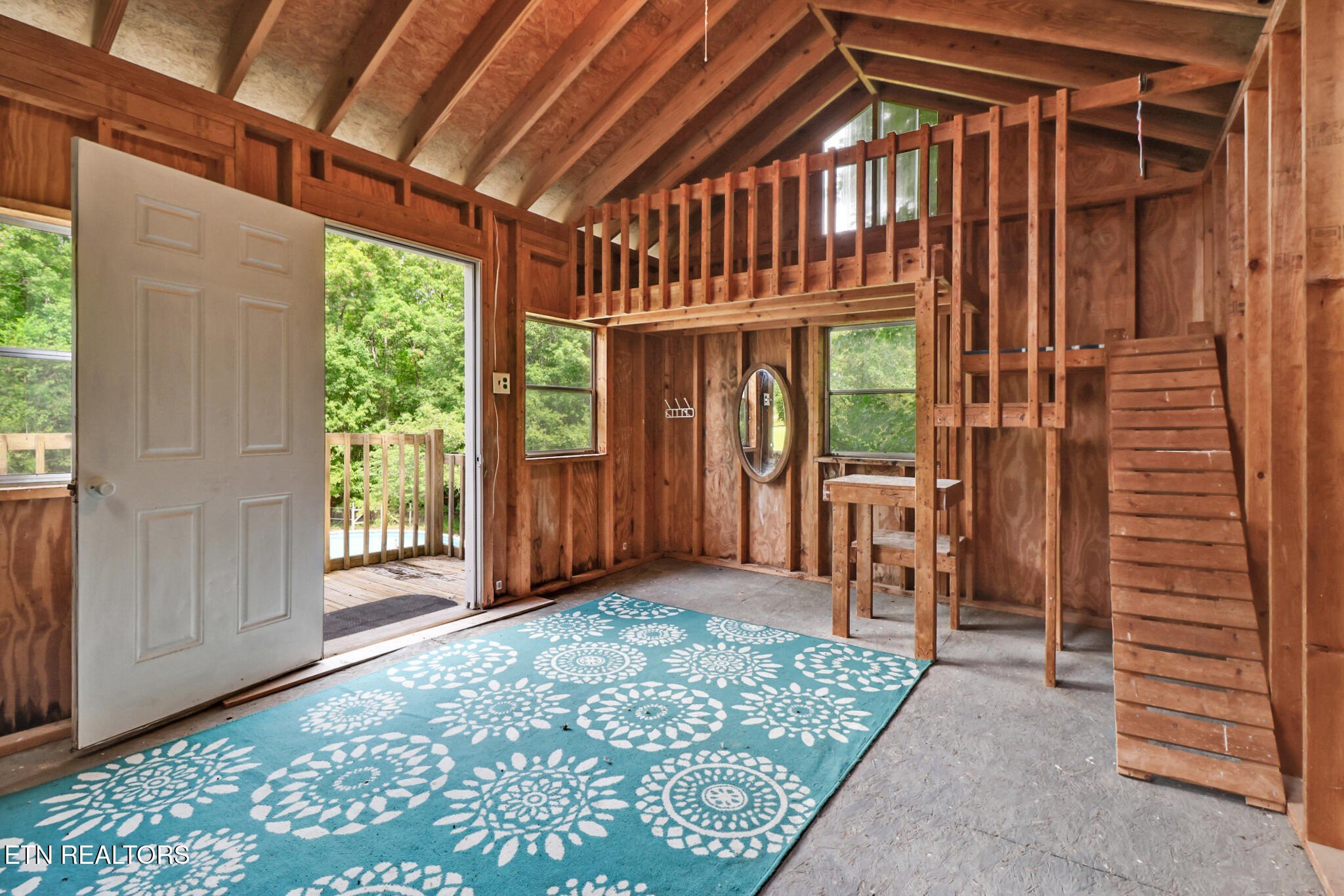 Crossville, Tennessee, 38571, United States, 3 Bedrooms Bedrooms, ,4 BathroomsBathrooms,Residential,For Sale,1979710