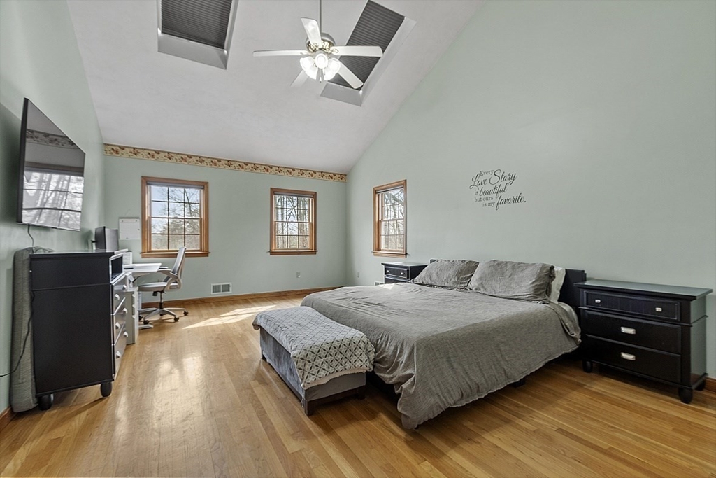 116 Island Rd, Lunenburg, Massachusetts, 01462, United States, 5 Bedrooms Bedrooms, ,4 BathroomsBathrooms,Residential,For Sale,116 Island Rd,1486813