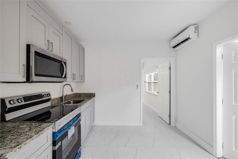 2621 SW 12th Ter, Fort Lauderdale, Florida, 33315, United States, 3 Bedrooms Bedrooms, ,2 BathroomsBathrooms,Residential,For Sale,2621 SW 12th Ter,1668199