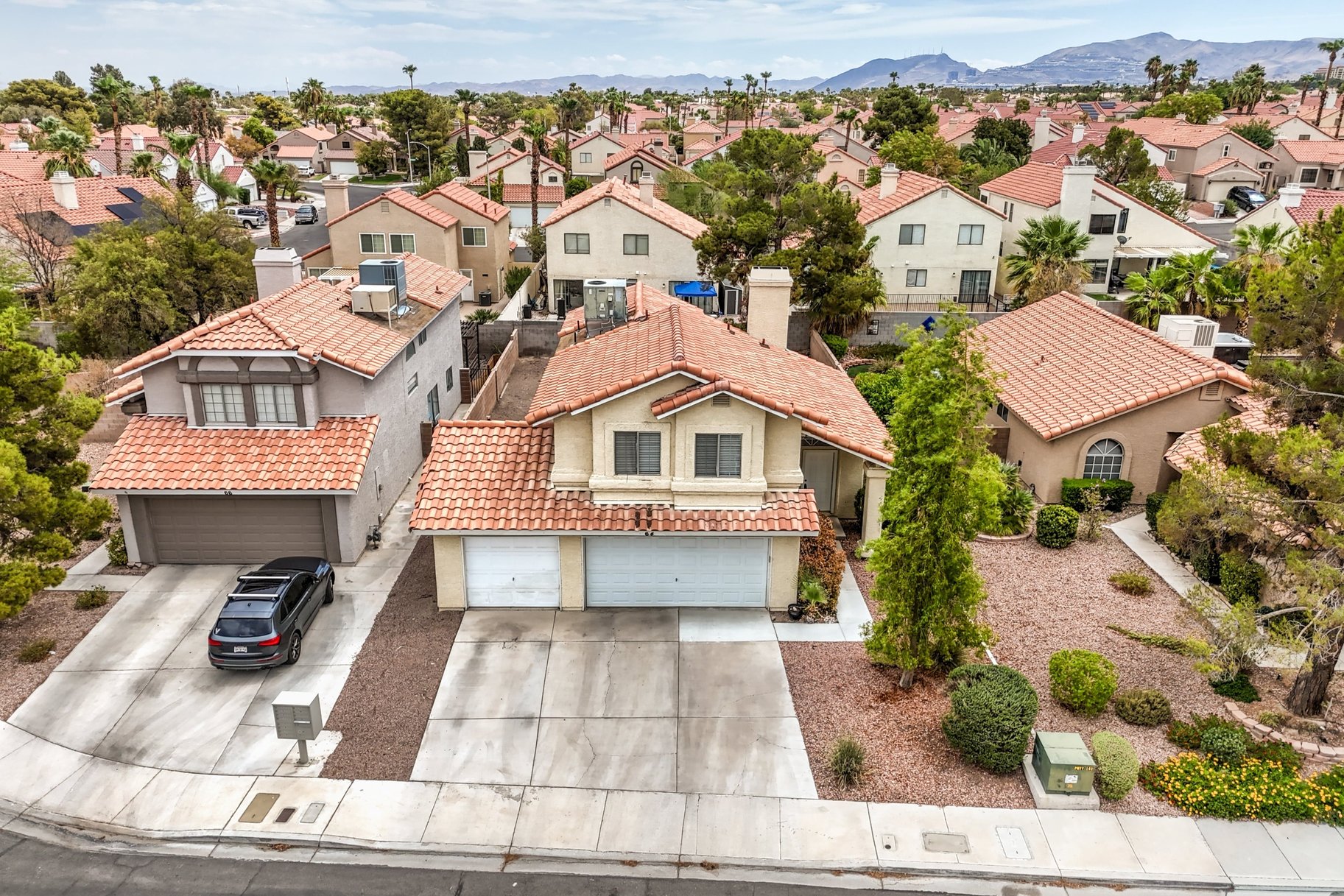  Fresh, Spacious & Move-In Ready — Green Valley Home on an Oversized Lot - 物件實景