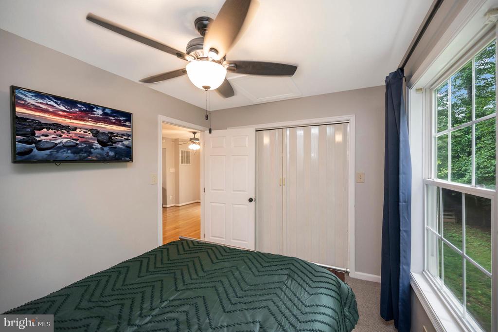 Fredericksburg, Virginia, 22406, United States, 3 Bedrooms Bedrooms, ,2 BathroomsBathrooms,Residential,For Sale,2049336