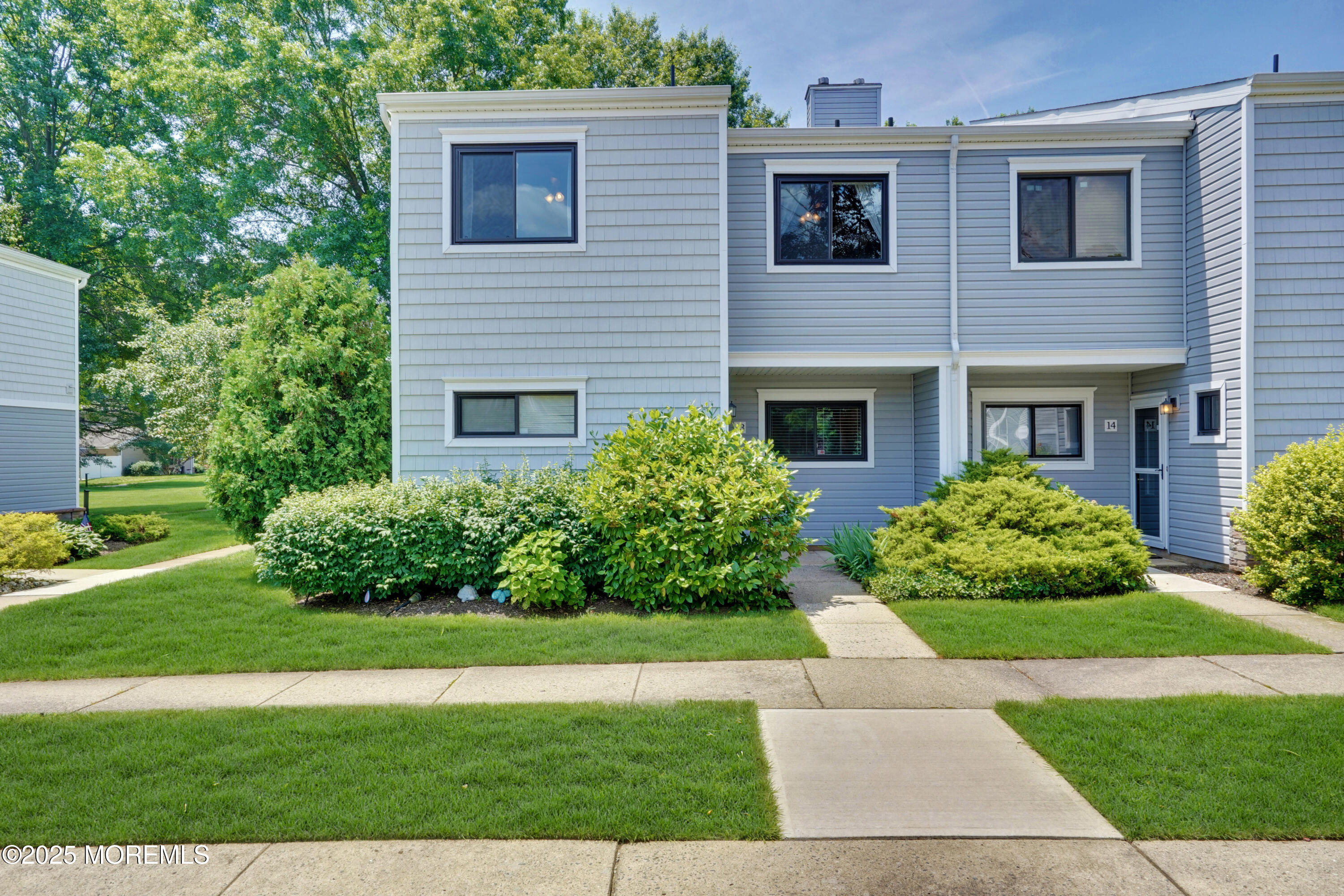 Tinton Falls, New Jersey, 07724, United States, 3 Bedrooms Bedrooms, ,3 BathroomsBathrooms,Residential,For Sale,1923541