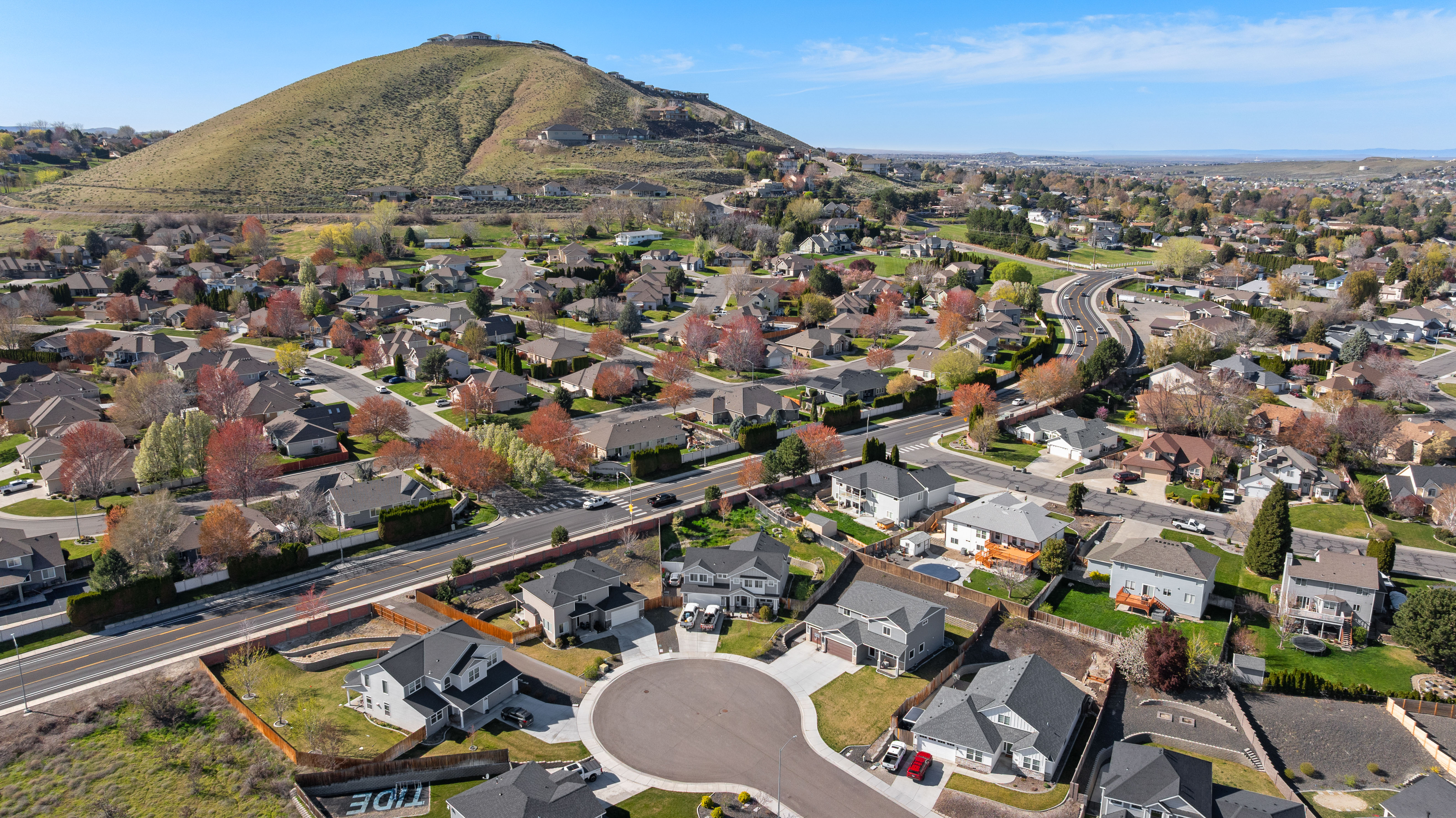  Coveted Willowbrook Cul-de-Sac, 5 Bed Custom Home - 物件實景