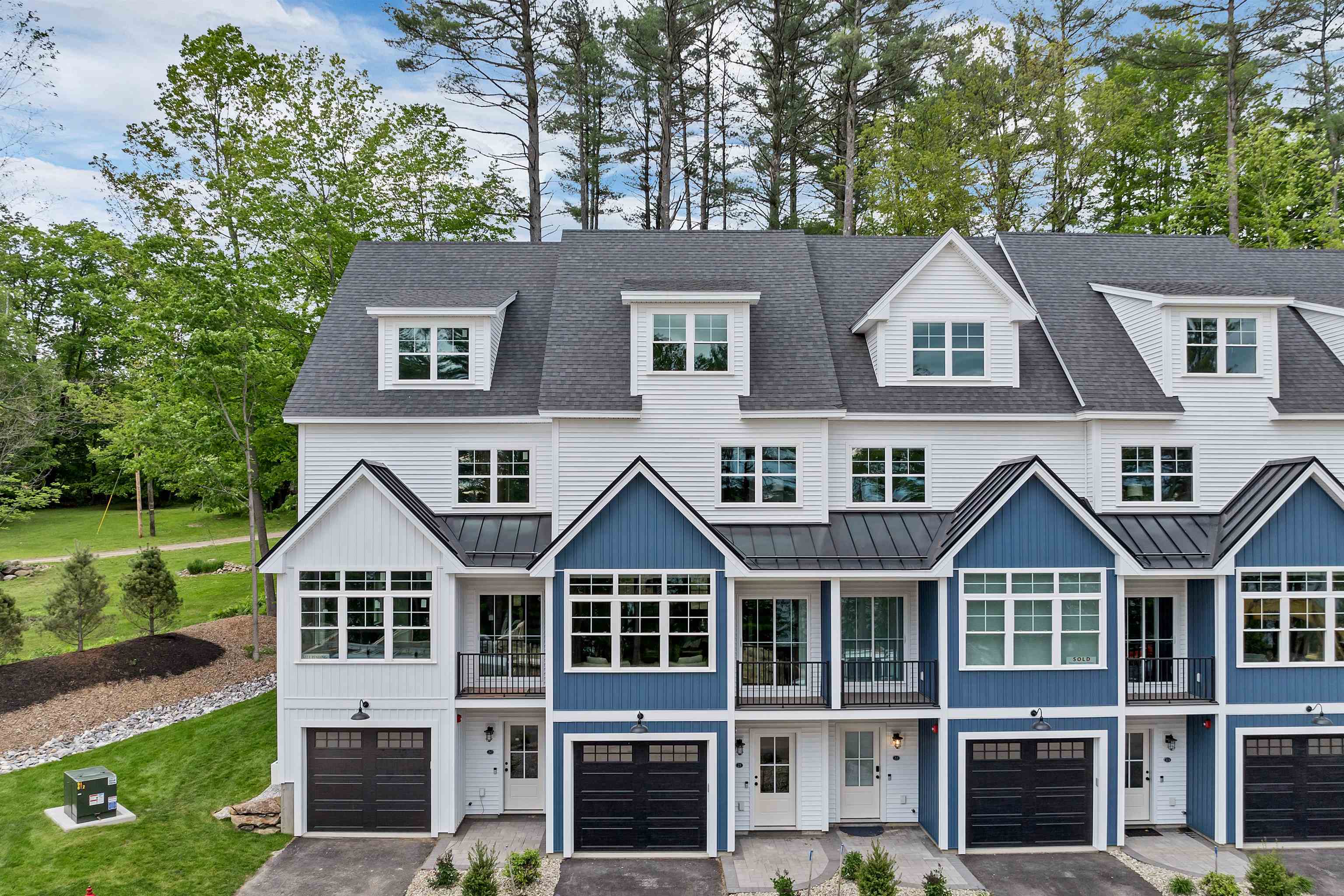 Laconia, New Hampshire, 03246, United States, 3 Bedrooms Bedrooms, ,2 BathroomsBathrooms,Residential,For Sale,1826801