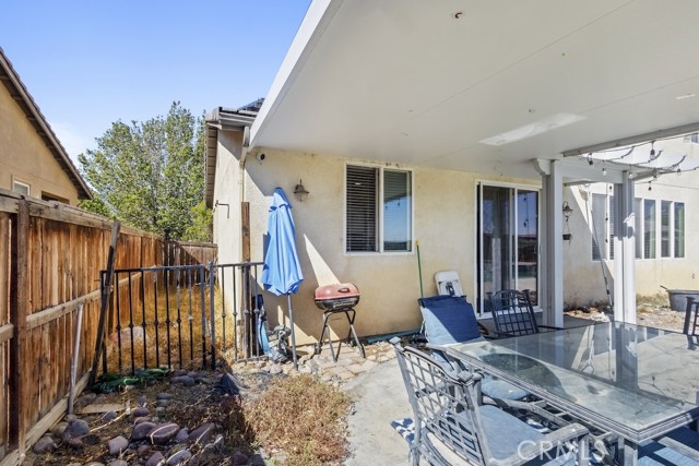 Victorville, California, 92392, United States, 4 Bedrooms Bedrooms, ,3 BathroomsBathrooms,Residential,For Sale,1977887