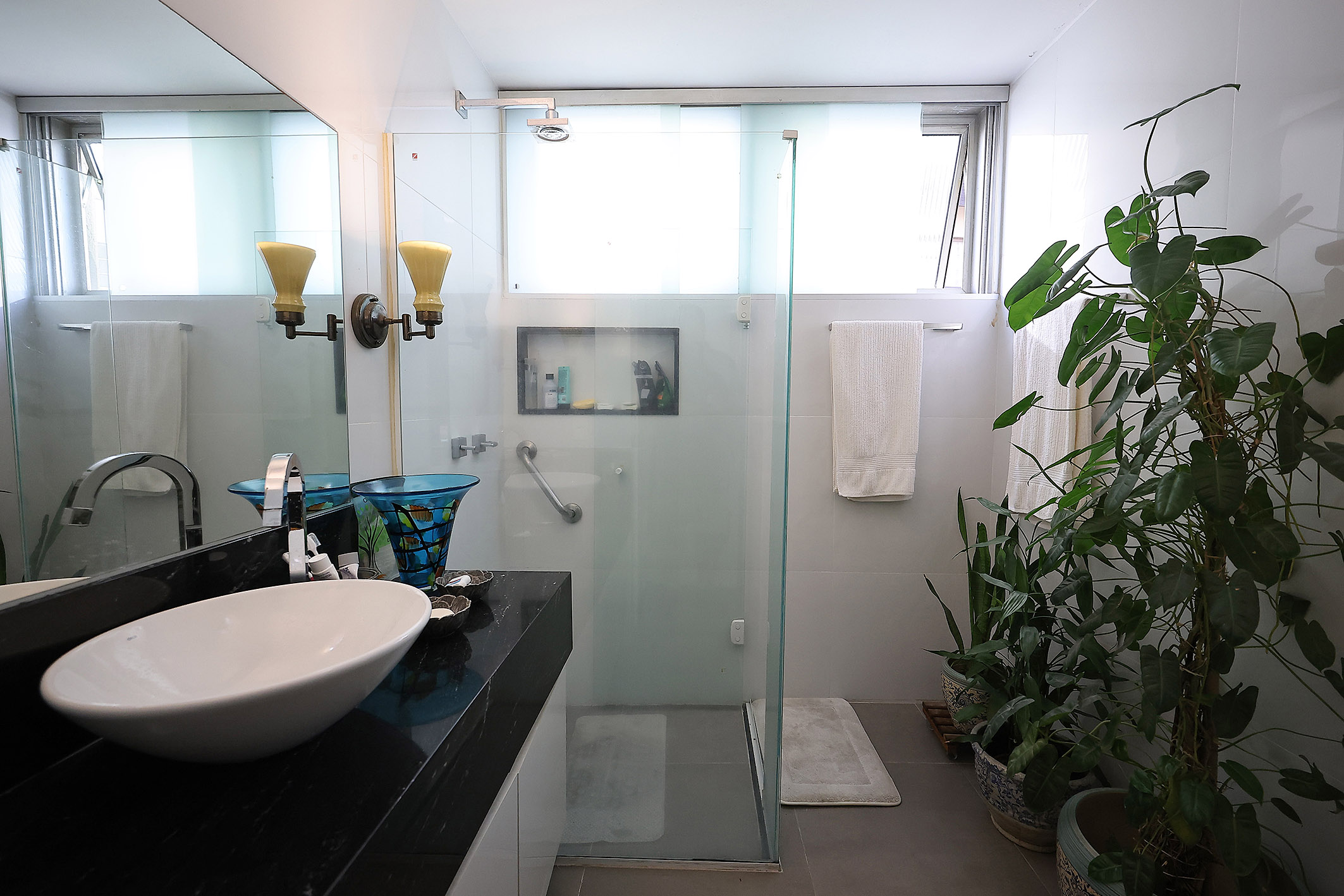  Apartment with Open Views and a Circular Layout Near the Beach - 物件實景