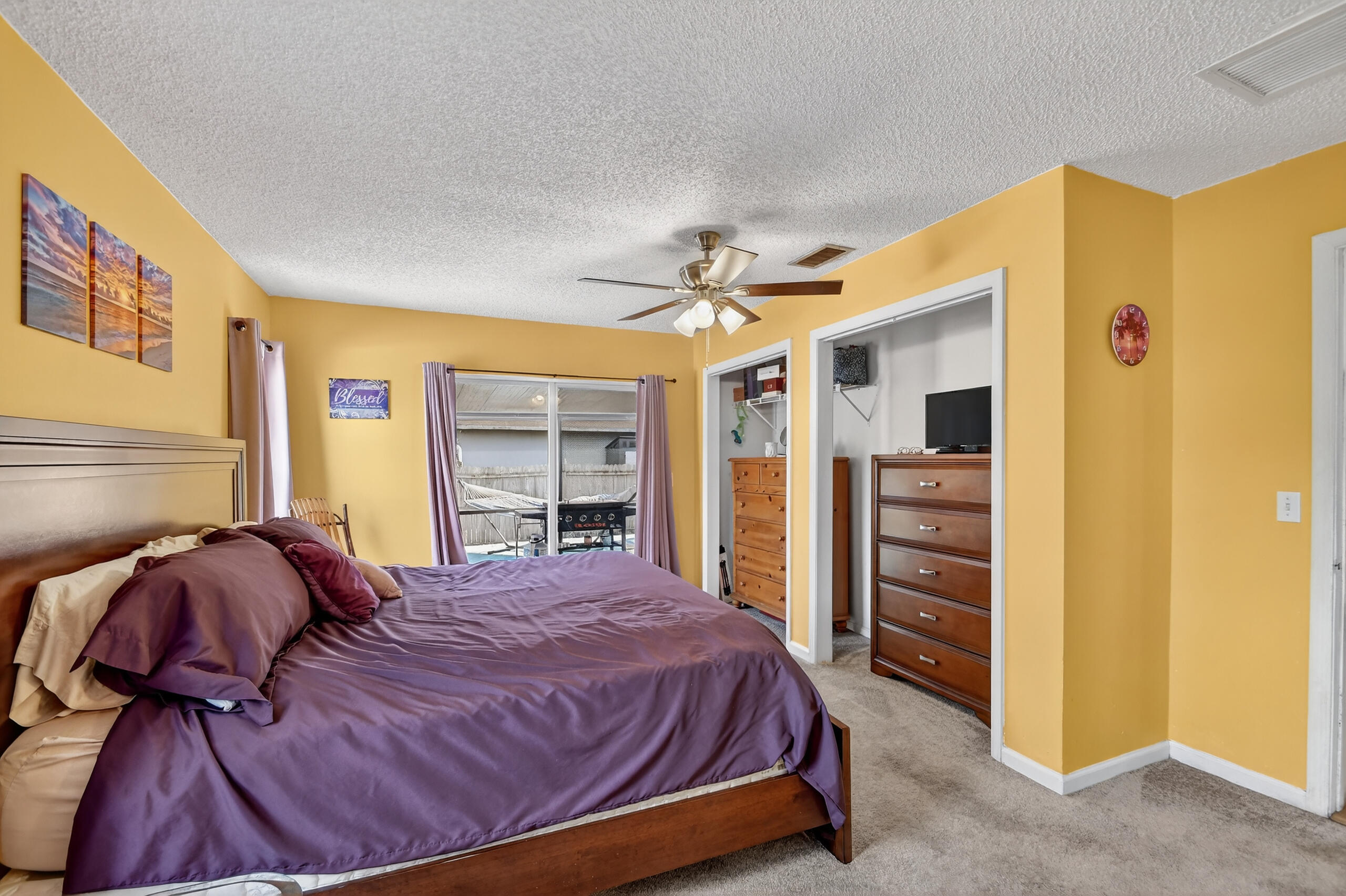 West Palm Beach, Florida, 33406, United States, 3 Bedrooms Bedrooms, ,2 BathroomsBathrooms,Residential,For Sale,1998393