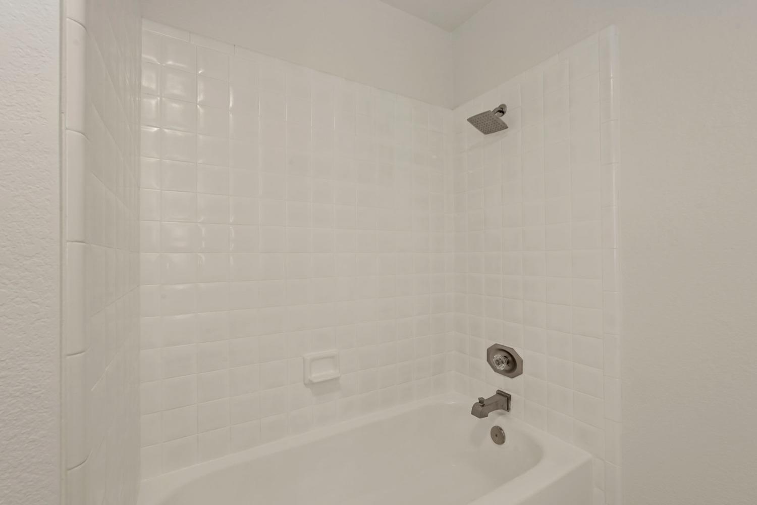 Woodbridge, California, 95258, United States, 3 Bedrooms Bedrooms, ,3 BathroomsBathrooms,Residential,For Sale,1786004