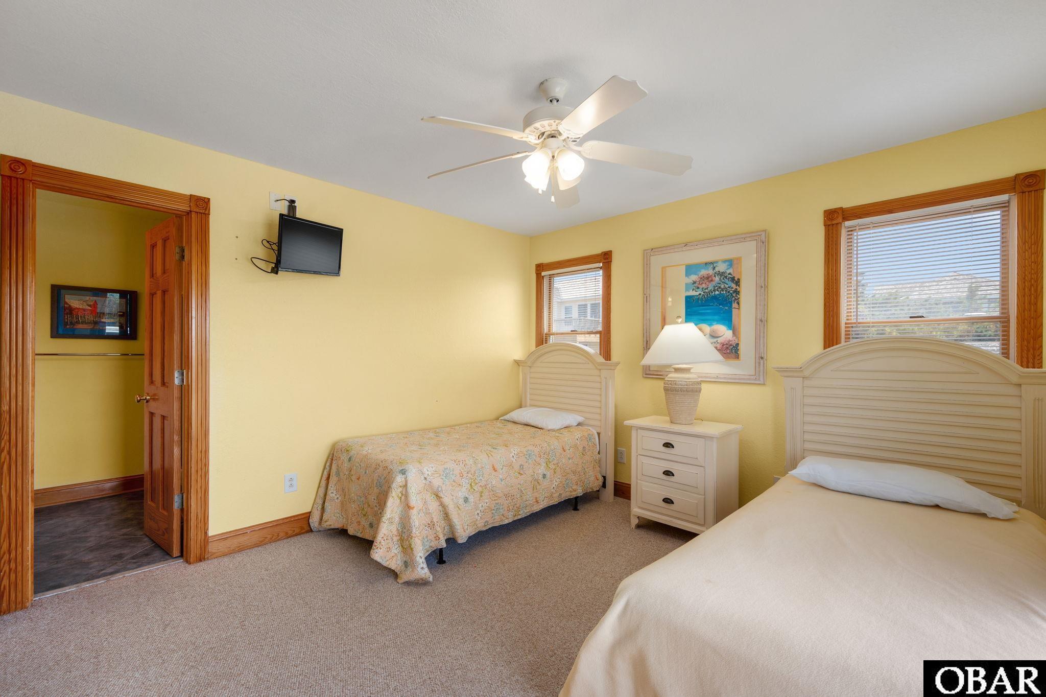 Nags Head, North Carolina, 27959, United States, 6 Bedrooms Bedrooms, ,5 BathroomsBathrooms,Residential,For Sale,1941289