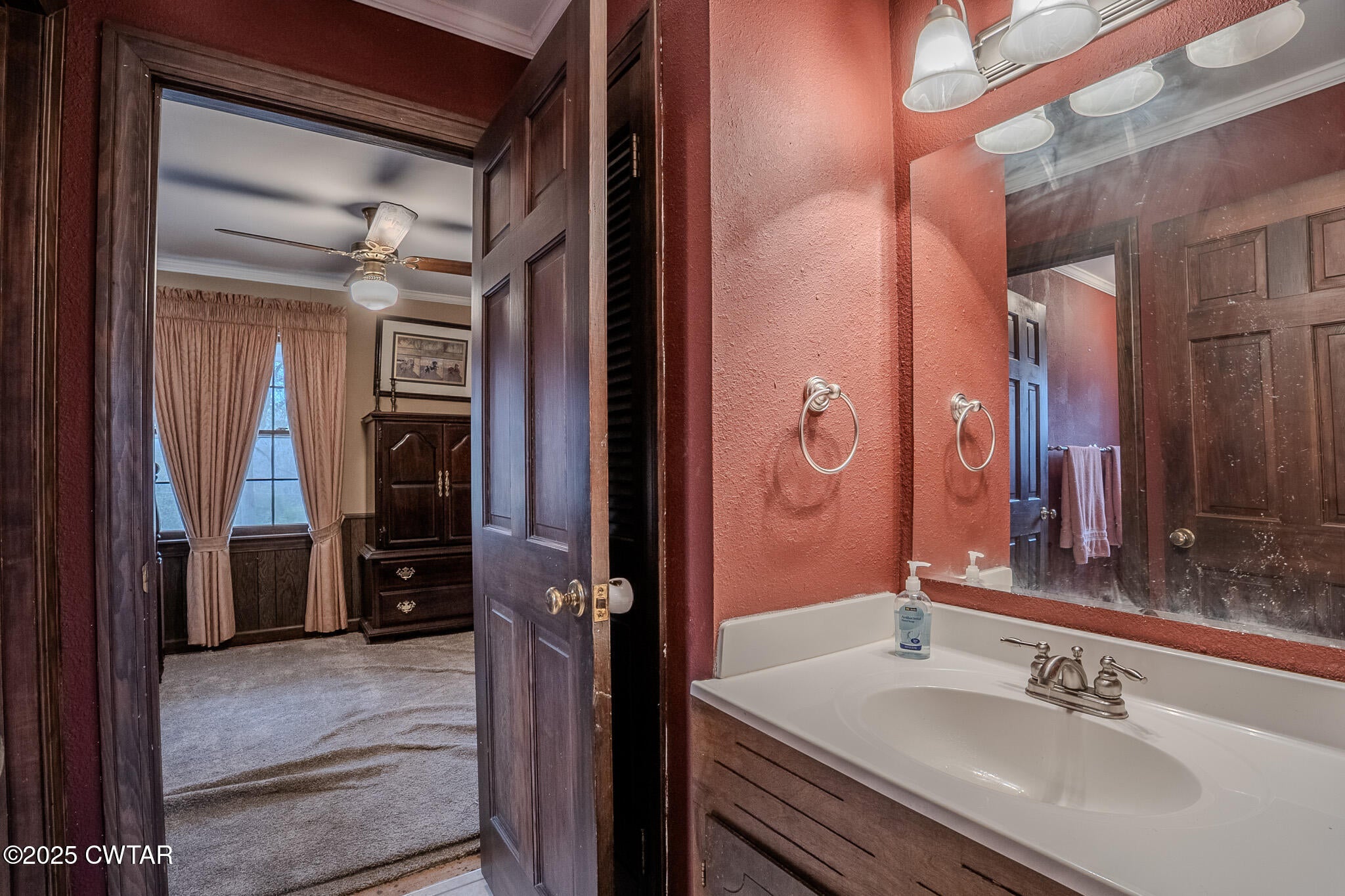 Brownsville, Tennessee, 38012, United States, 4 Bedrooms Bedrooms, ,3 BathroomsBathrooms,Residential,For Sale,2006613