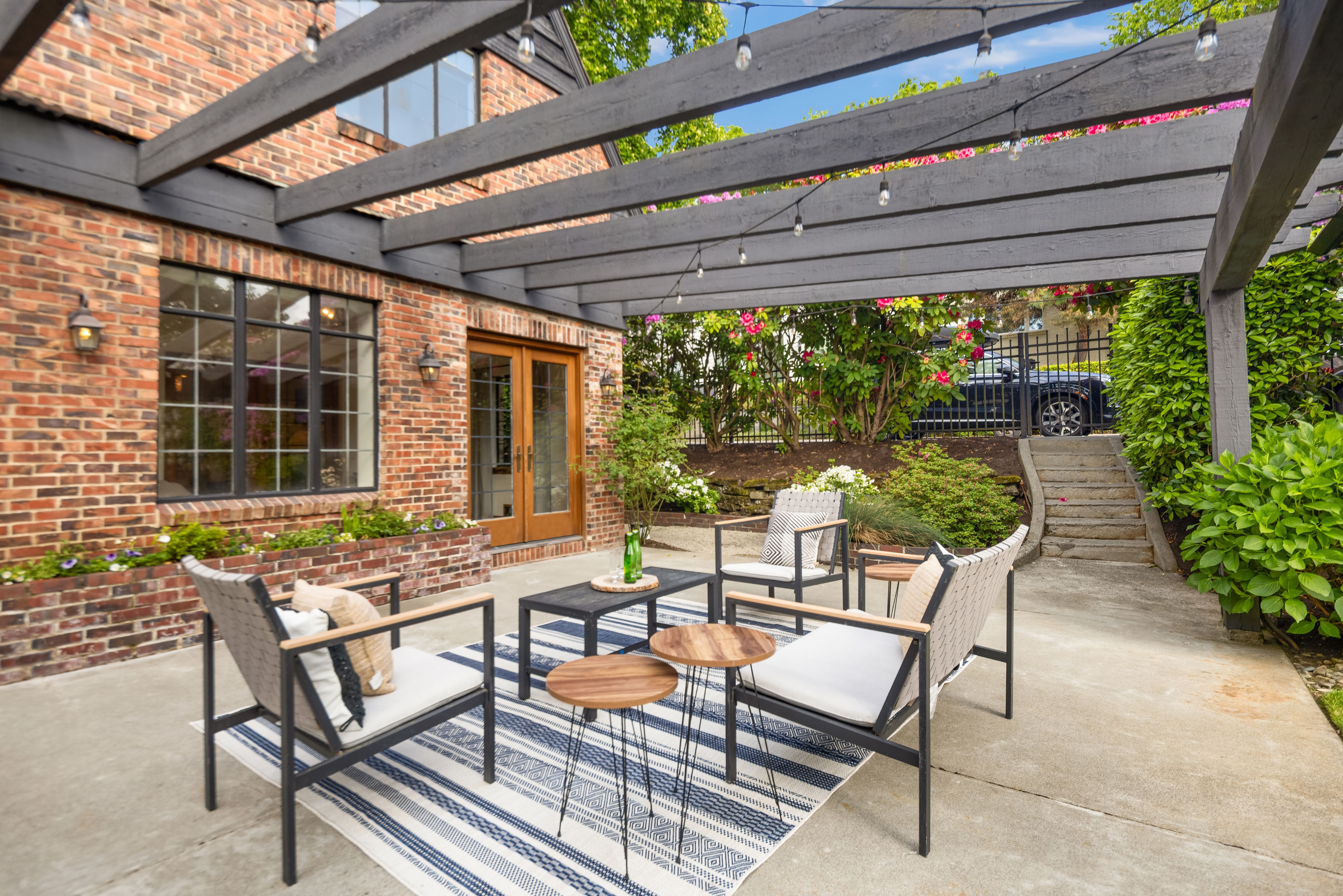  1105 Shenandoah Dr E, Seattle, WA 98112 - 物件實景