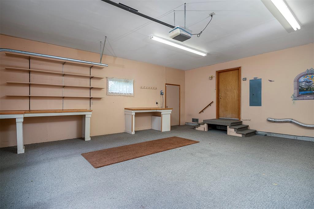 Polson, Montana, 59860, United States, 3 Bedrooms Bedrooms, ,1 BathroomBathrooms,Residential,For Sale,1846037