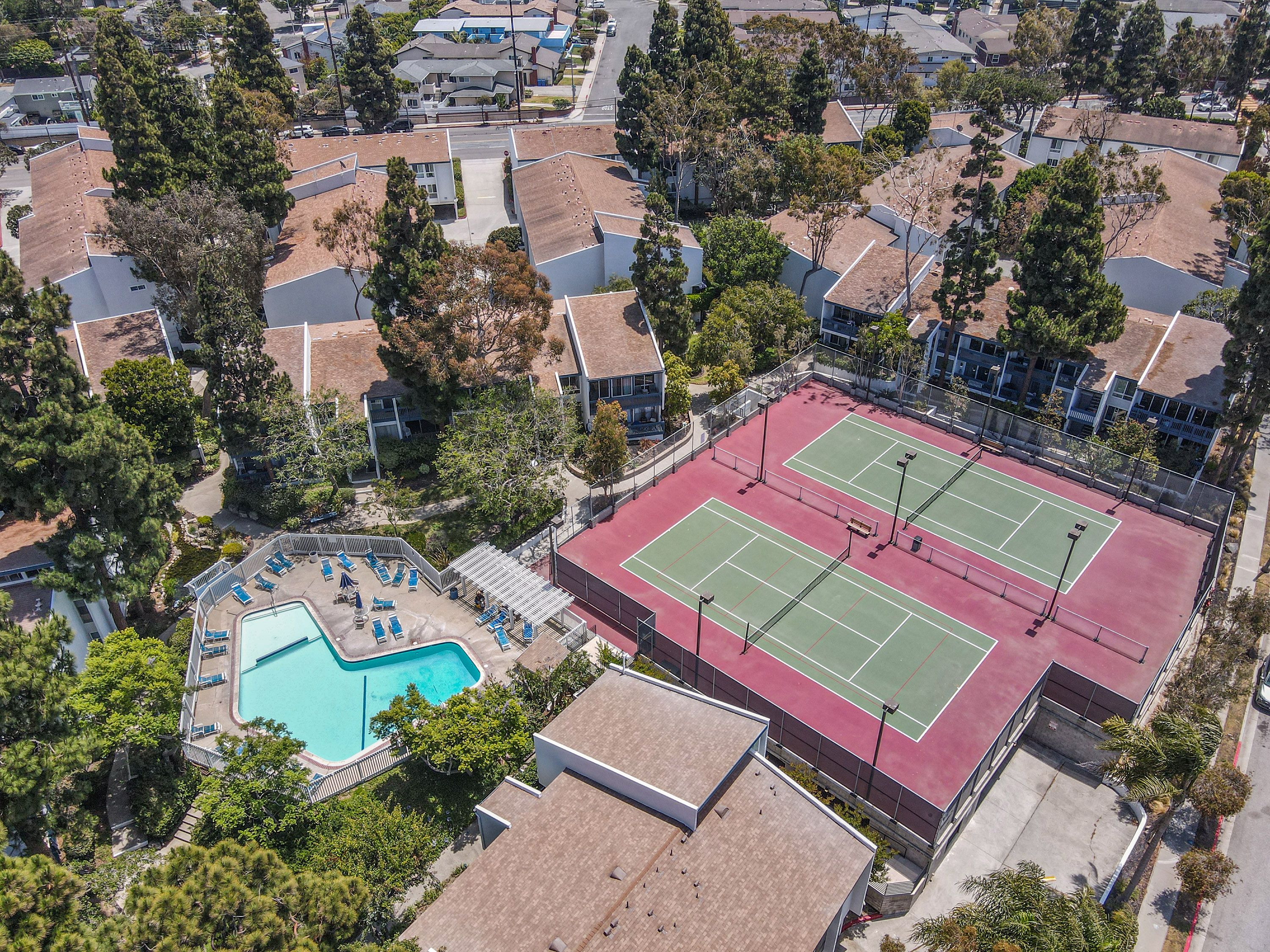  906 Camino Real, Redondo Beach, CA 90277 - 物件實景