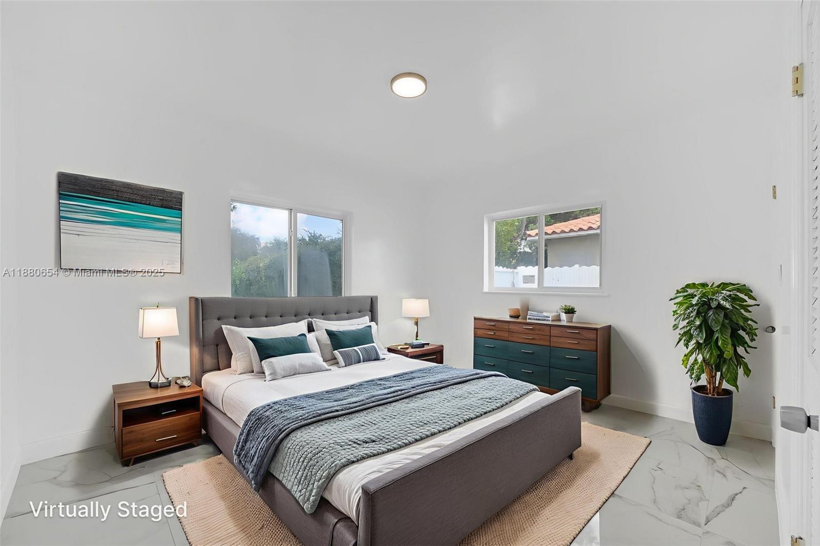 Biscayne Park, Florida, 33161, United States, 6 Bedrooms Bedrooms, ,3 BathroomsBathrooms,Residential,For Sale,1949664